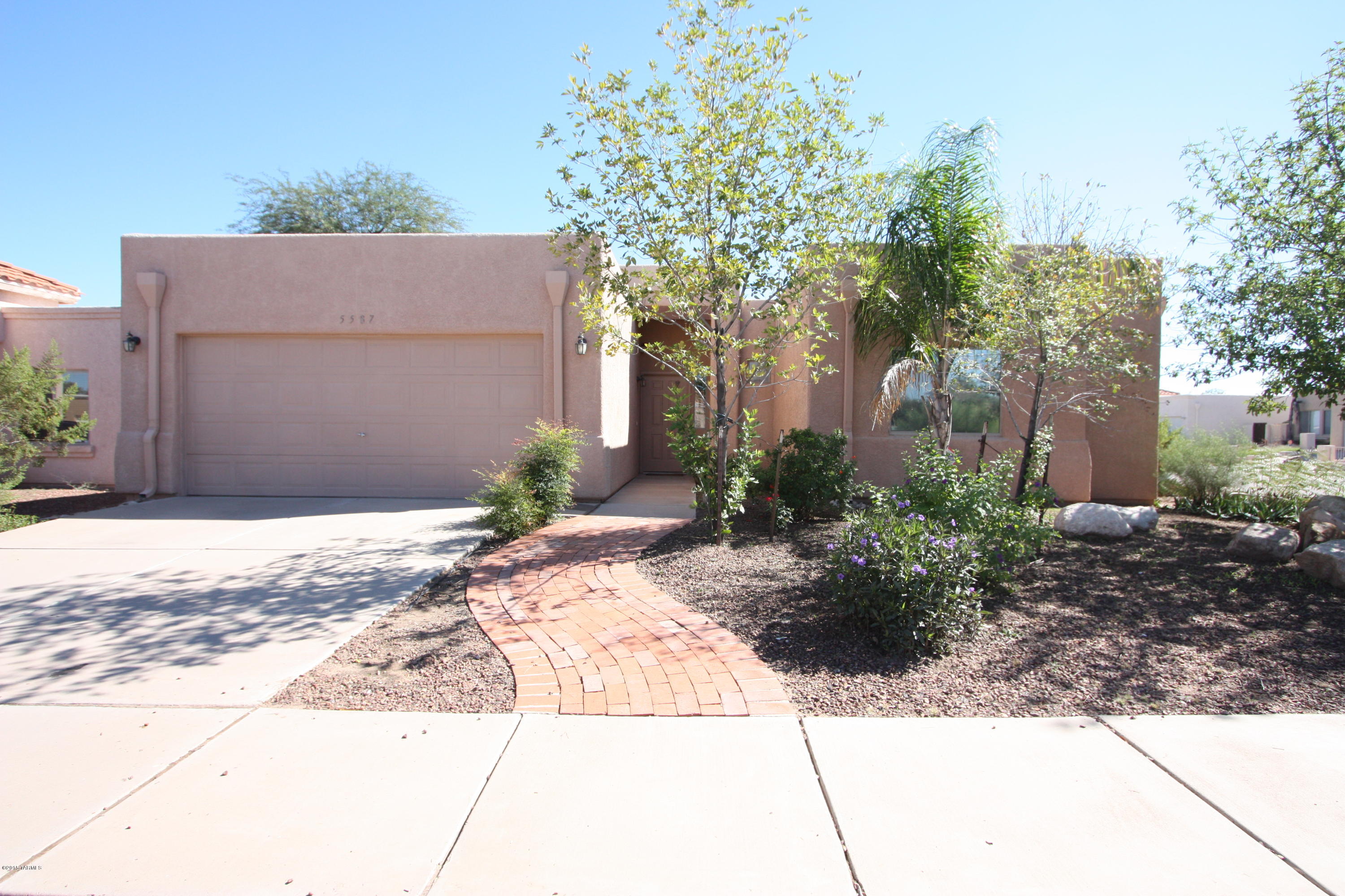 Spectacular home in Midvale Park!