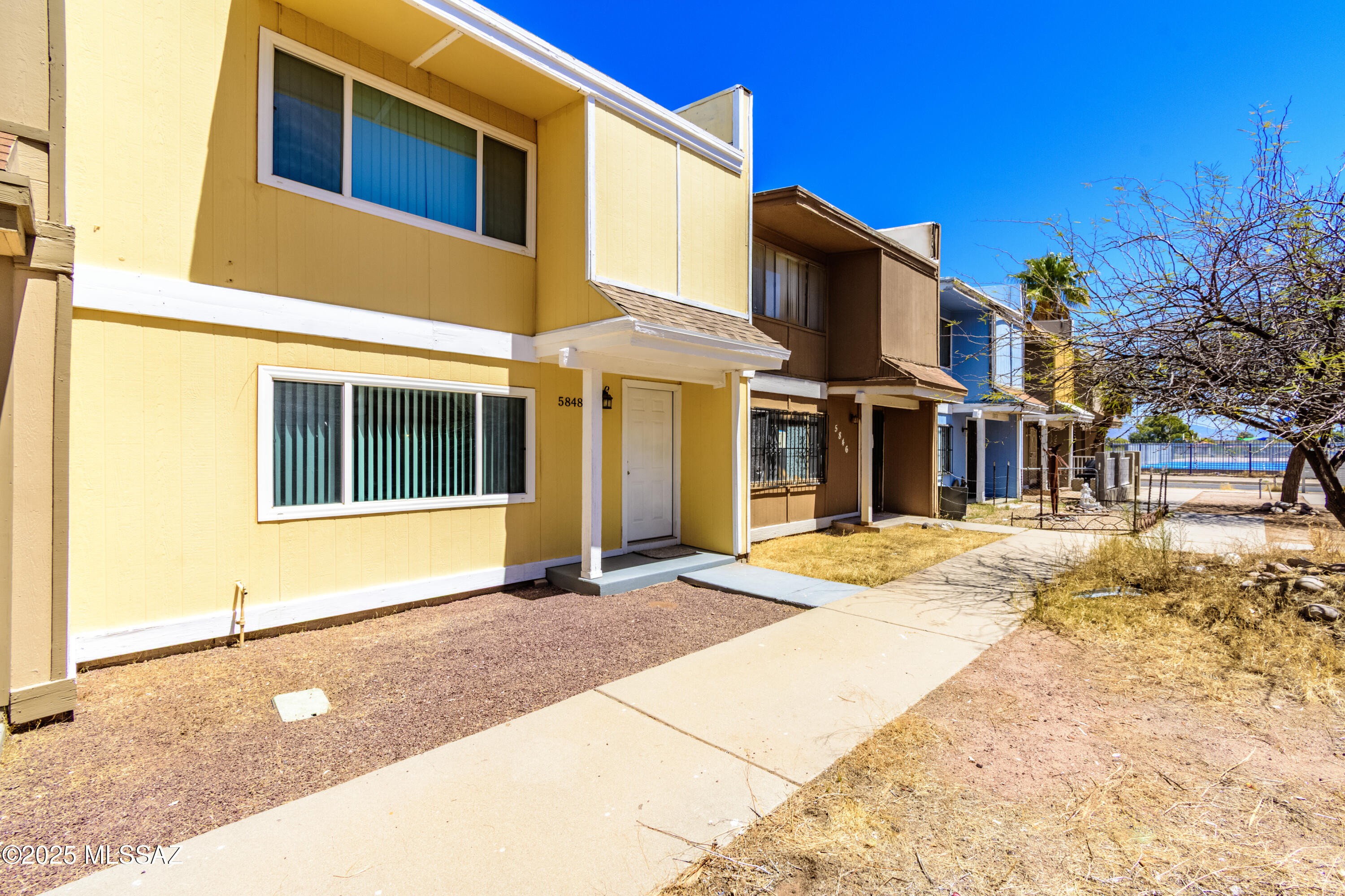 Villas Delmoral (1-23) - Residential