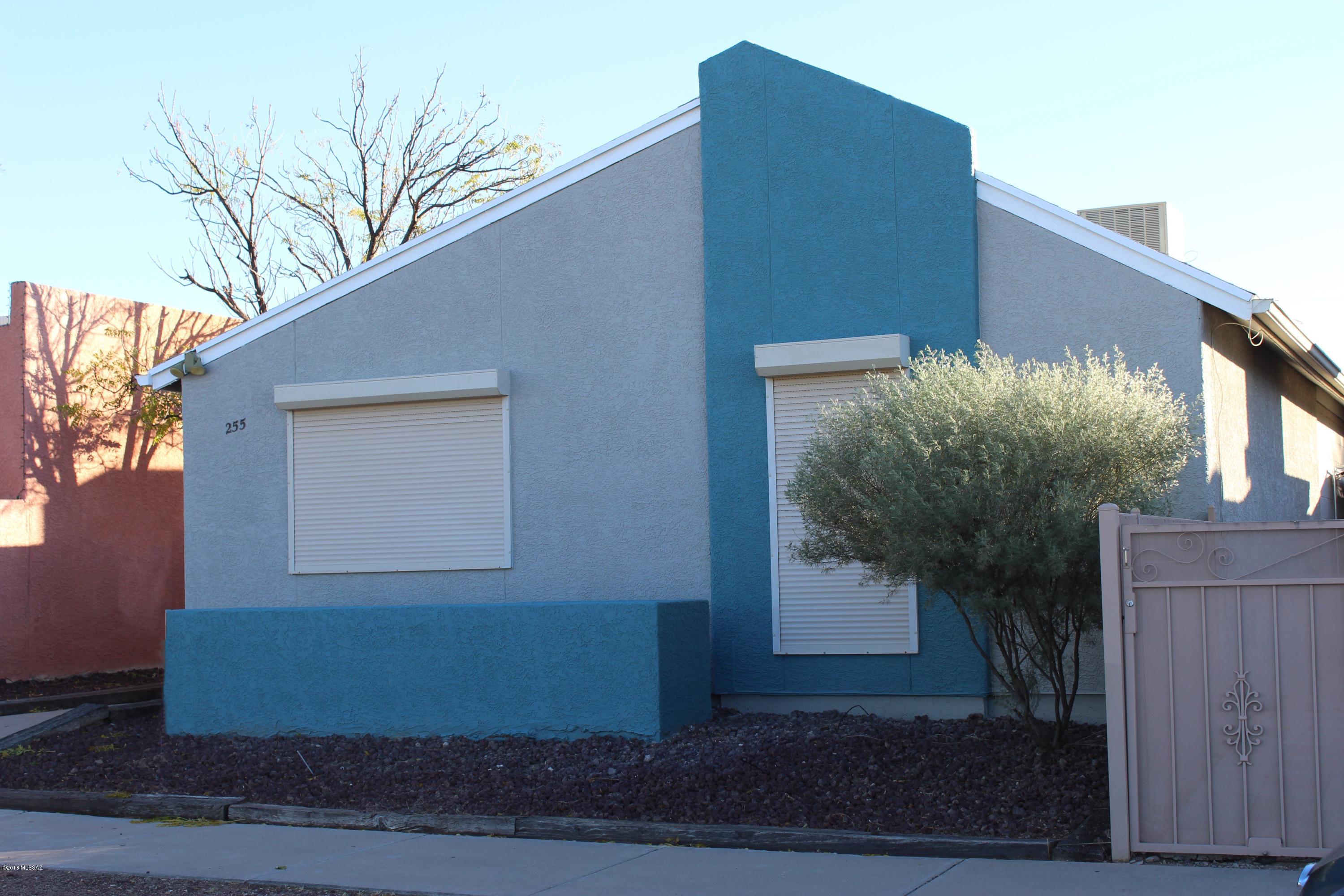 This Beautiful 3 bedrooms, 2 bath home will not last!  Large Master bedroom suite, Vaulted Ceilings, Cozy wood burning fireplace, Security features with  iron doors and roller shields on all windows. Clean and low maintenance back yard with carport. A must see!
Agent is related to Seller.