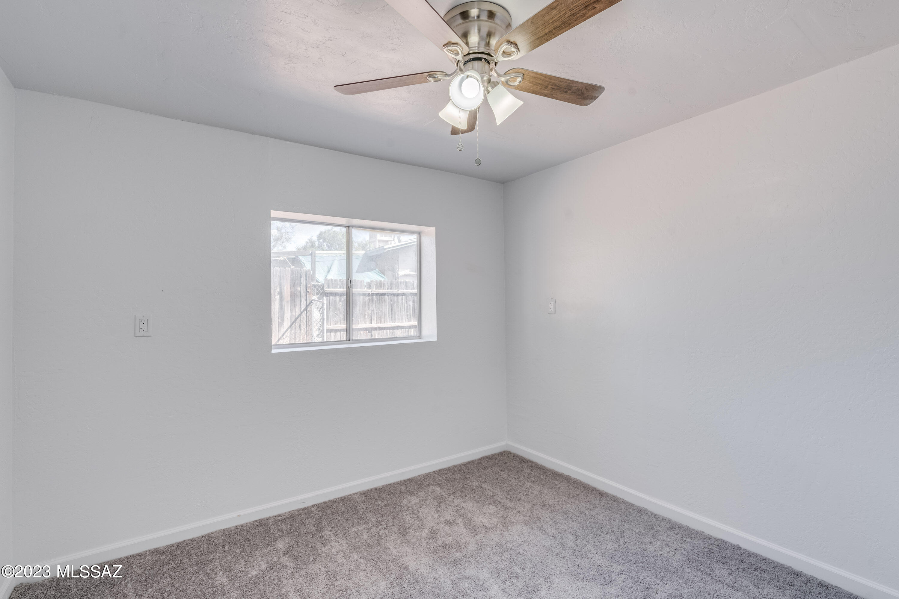 Miracle Mile Manor - Residential