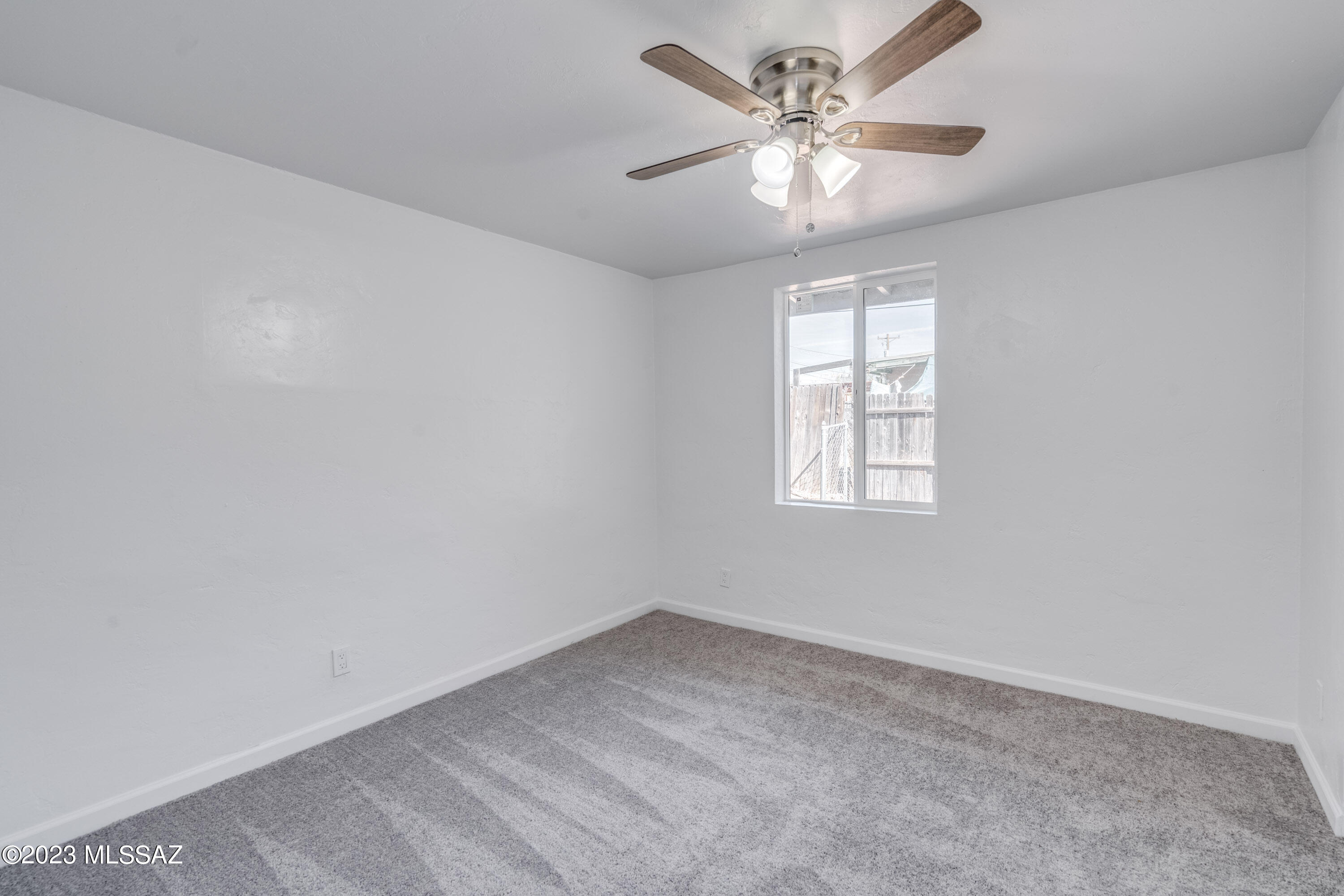 Miracle Mile Manor - Residential