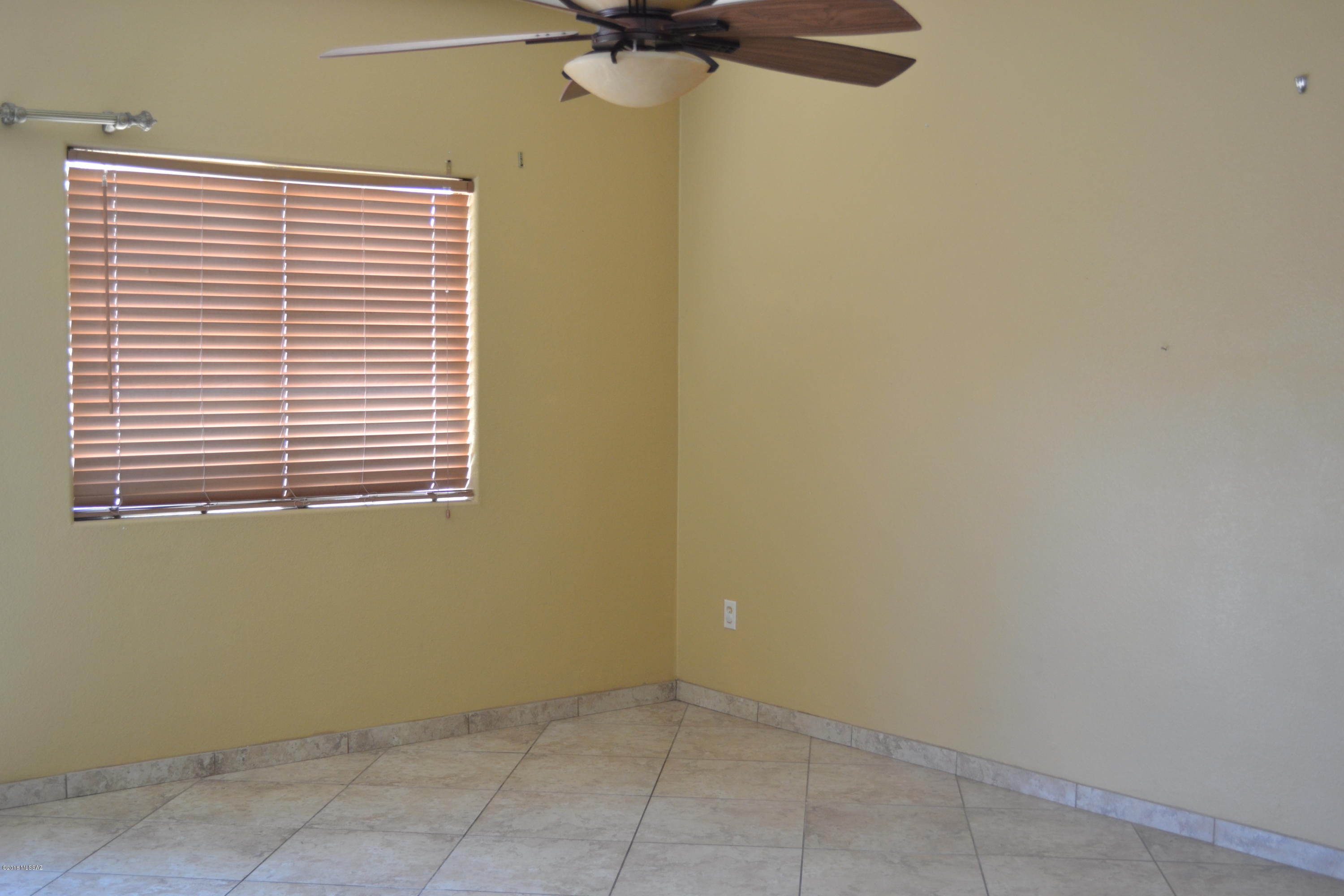 Desert Stone (1-260) - Residential Lease