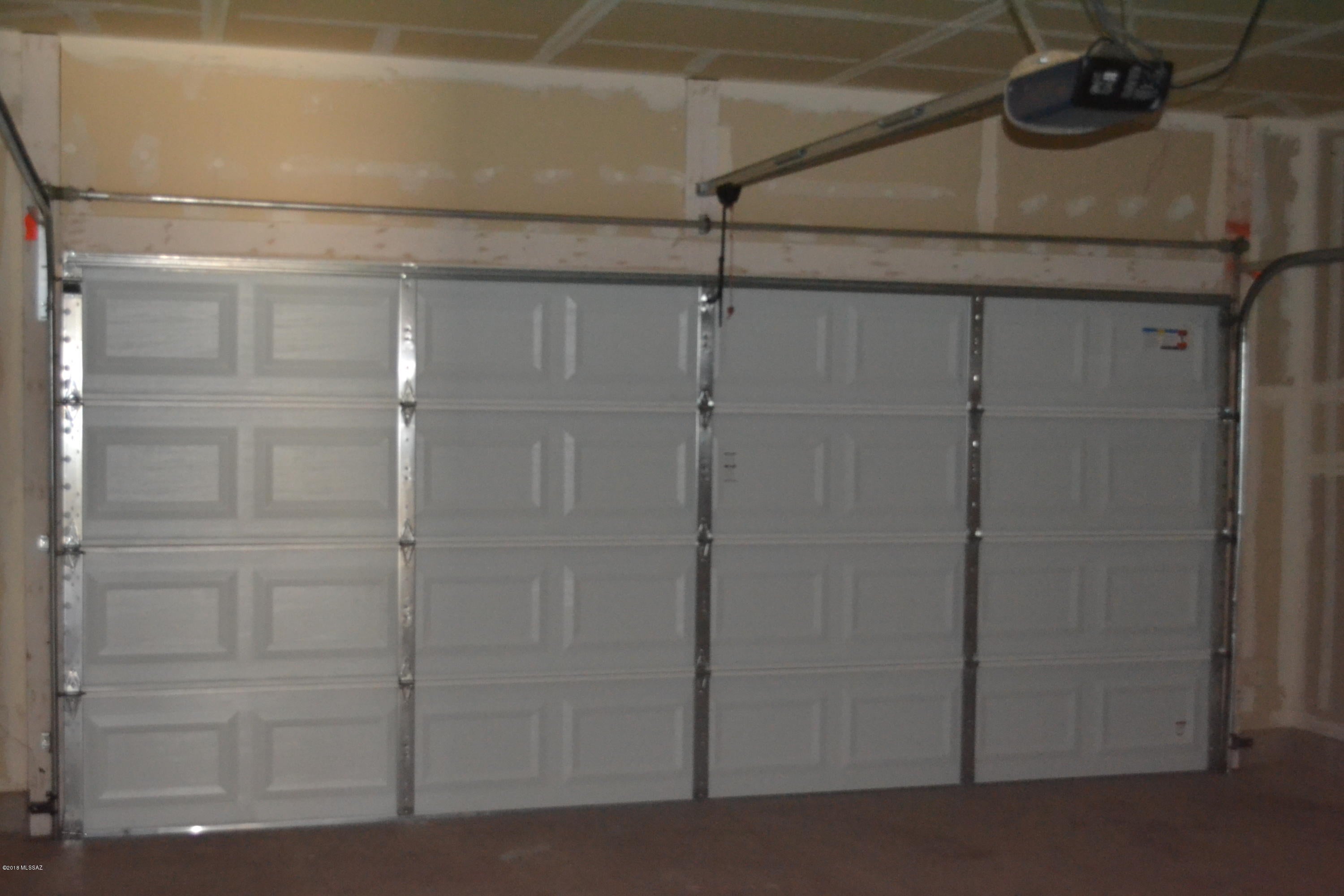 Desert Stone (1-260) - Residential Lease