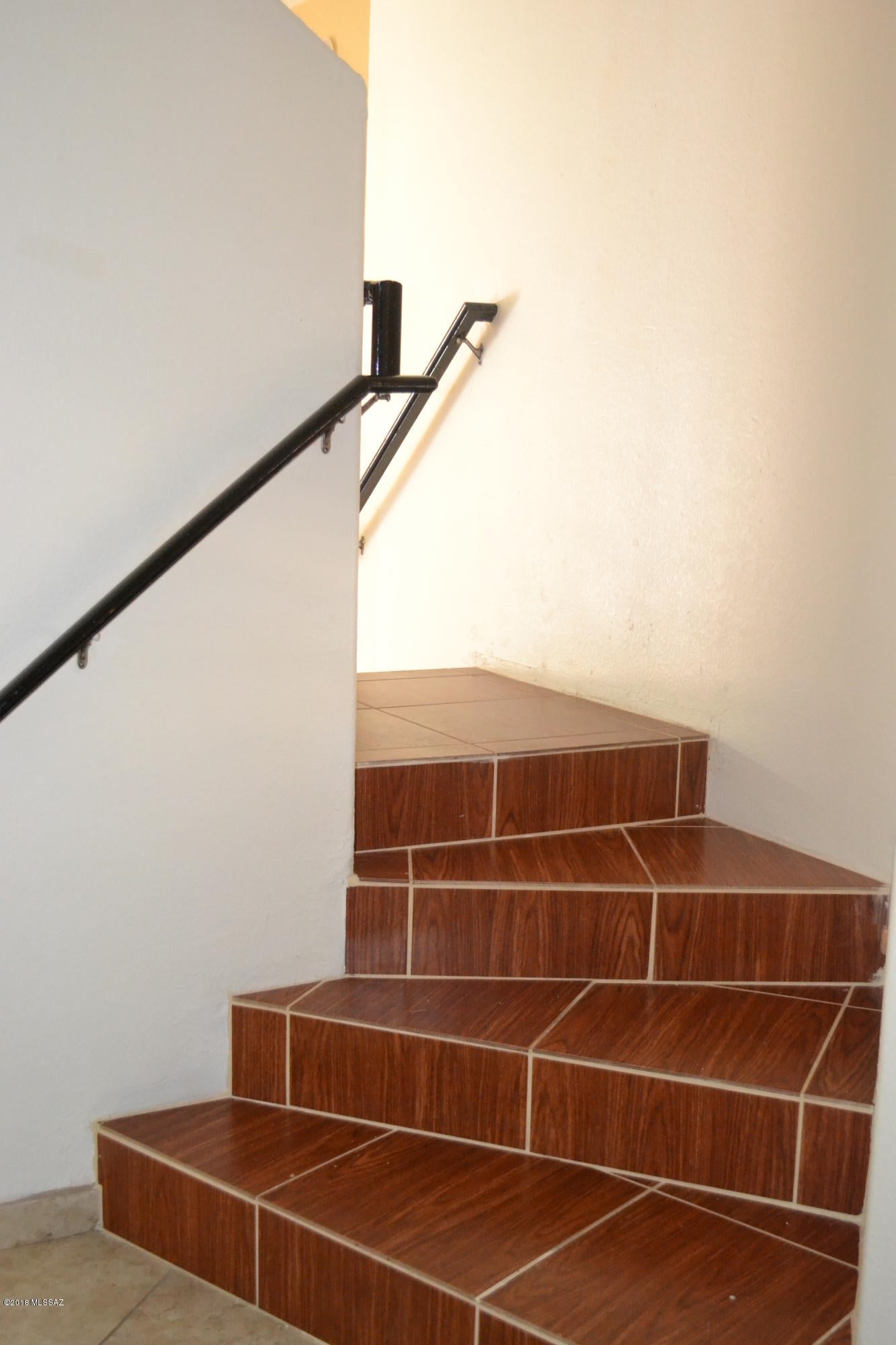Desert Stone (1-260) - Residential Lease