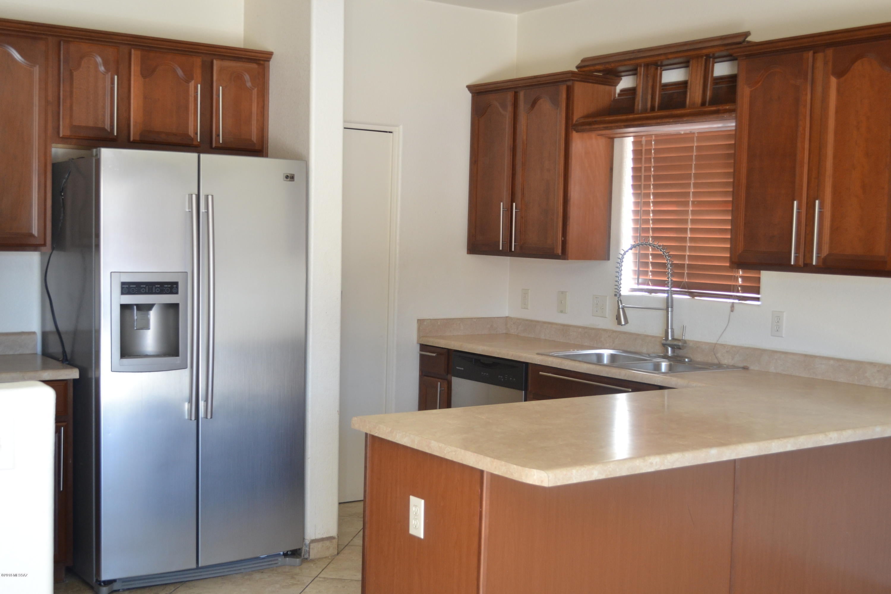 Desert Stone (1-260) - Residential Lease