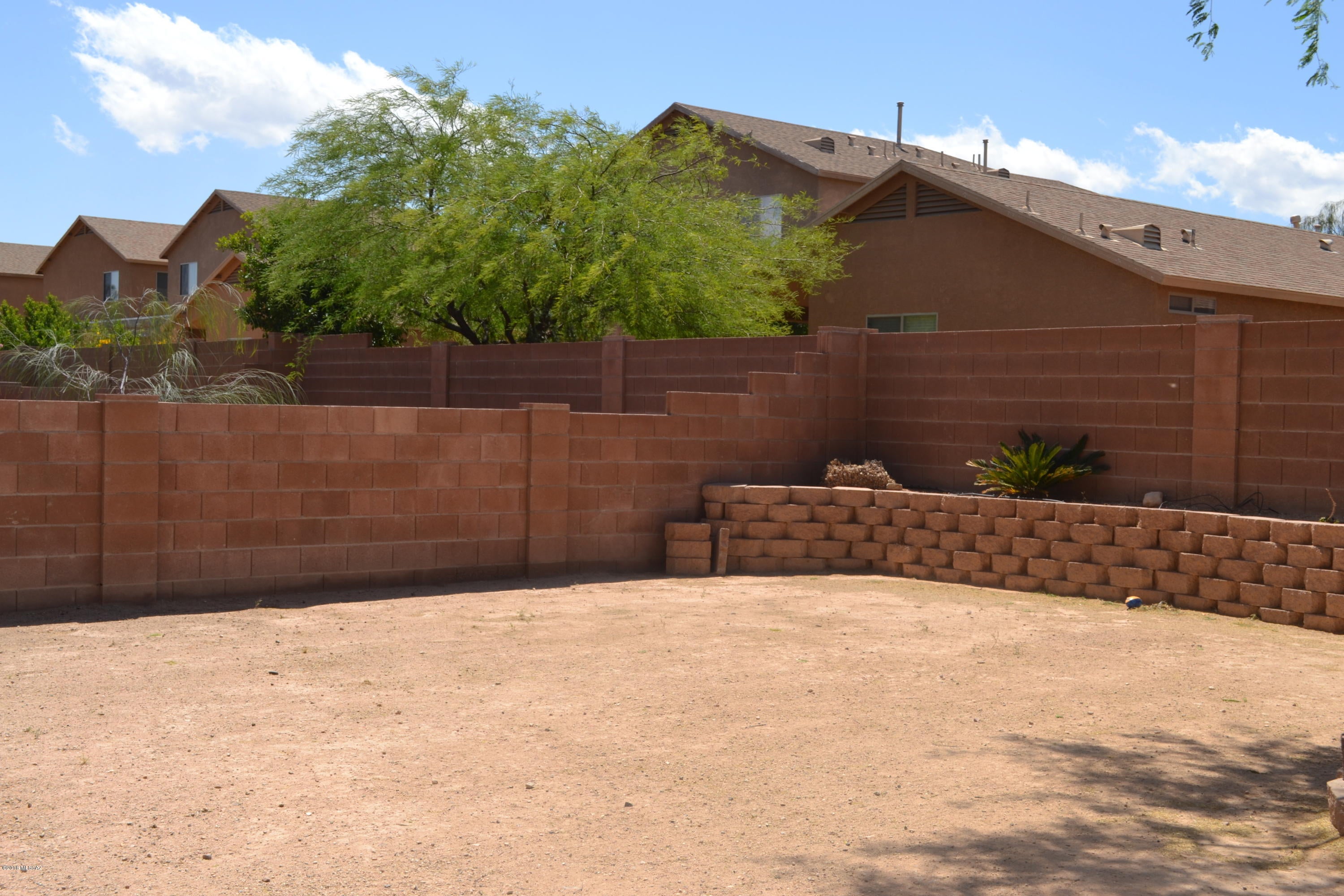 Desert Stone (1-260) - Residential Lease