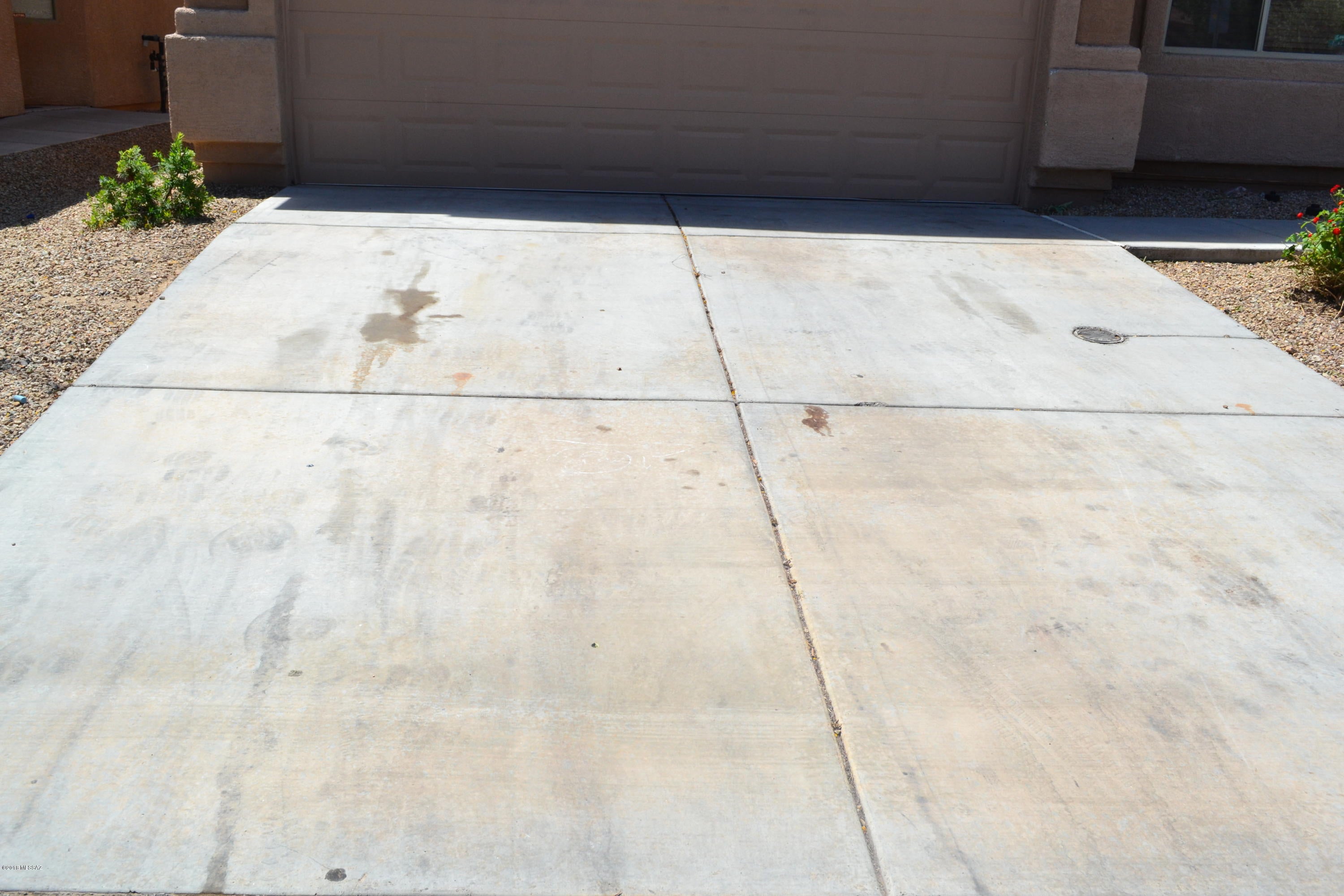 Desert Stone (1-260) - Residential Lease