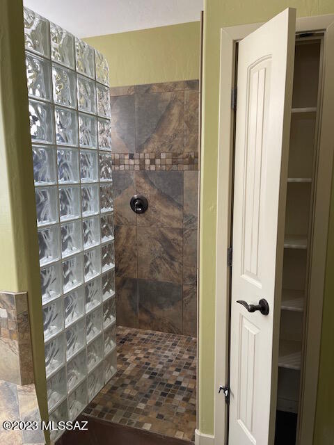 Preserve at Dove Mountain (1-182) - Residential Lease