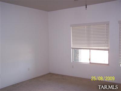 Continental Reserve Blks 17-19 (1-102) - Residential Lease