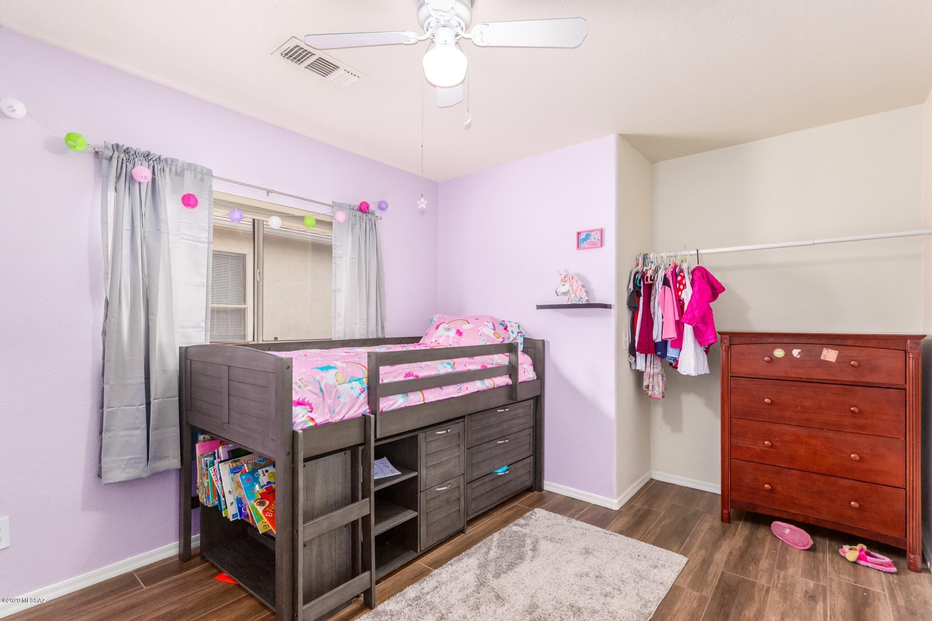 Oakview at Midvale Park (75-242) - Residential
