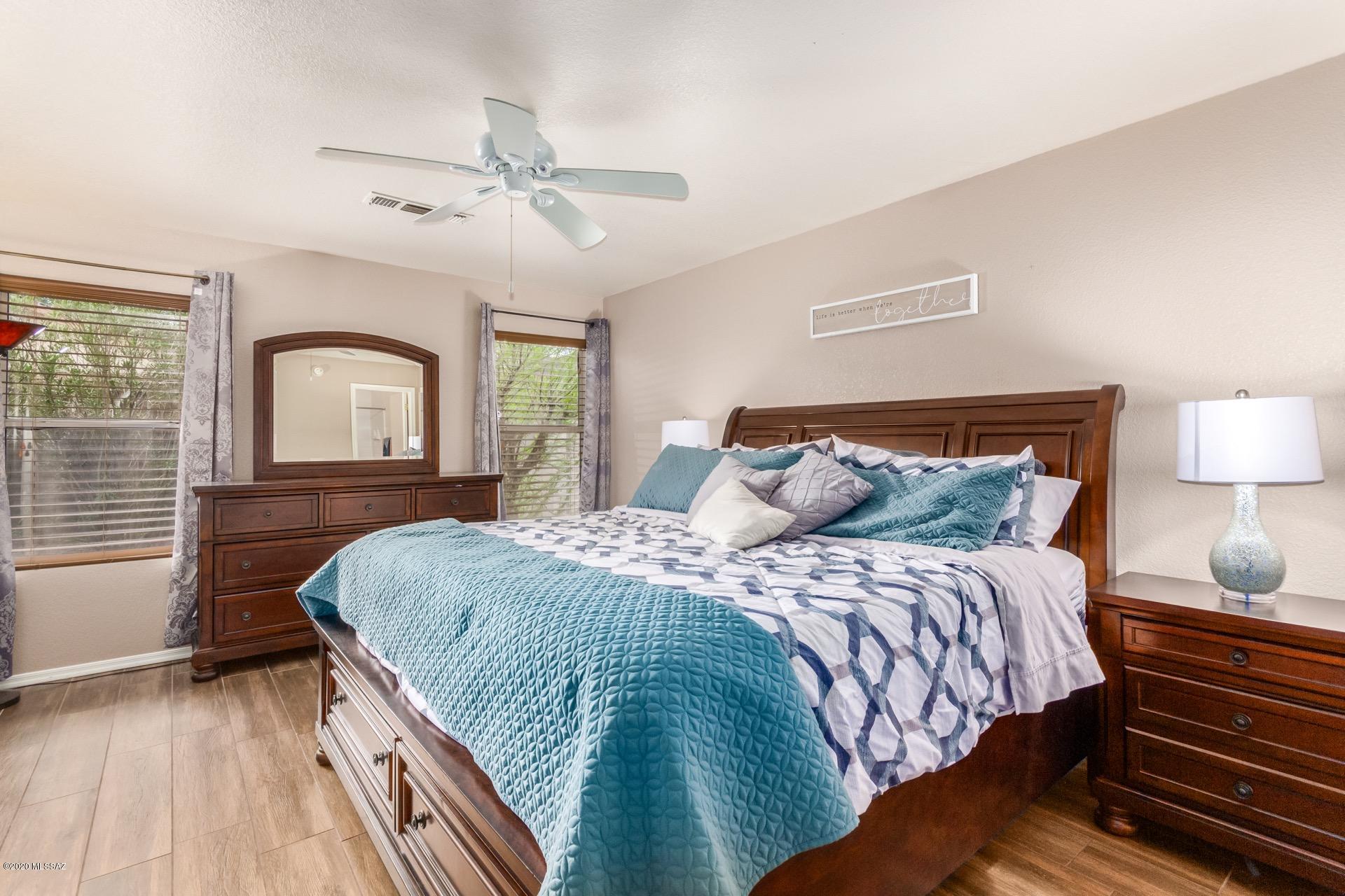 Oakview at Midvale Park (75-242) - Residential