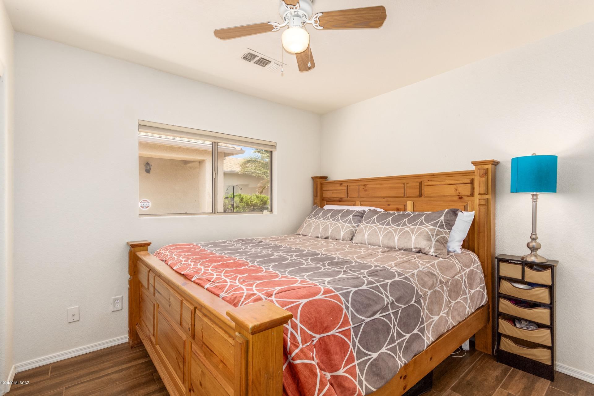 Oakview at Midvale Park (75-242) - Residential