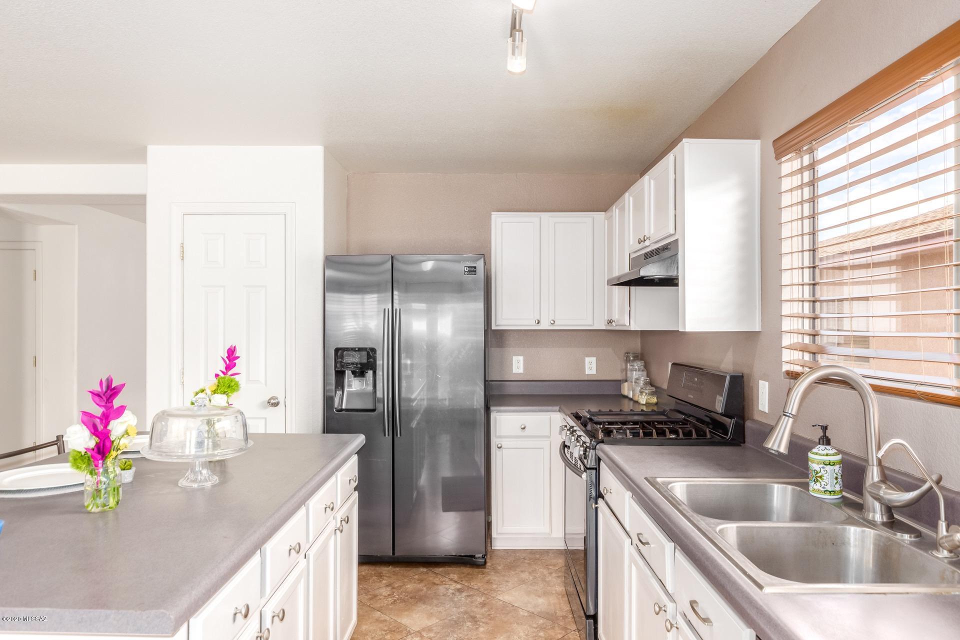 Oakview at Midvale Park (75-242) - Residential