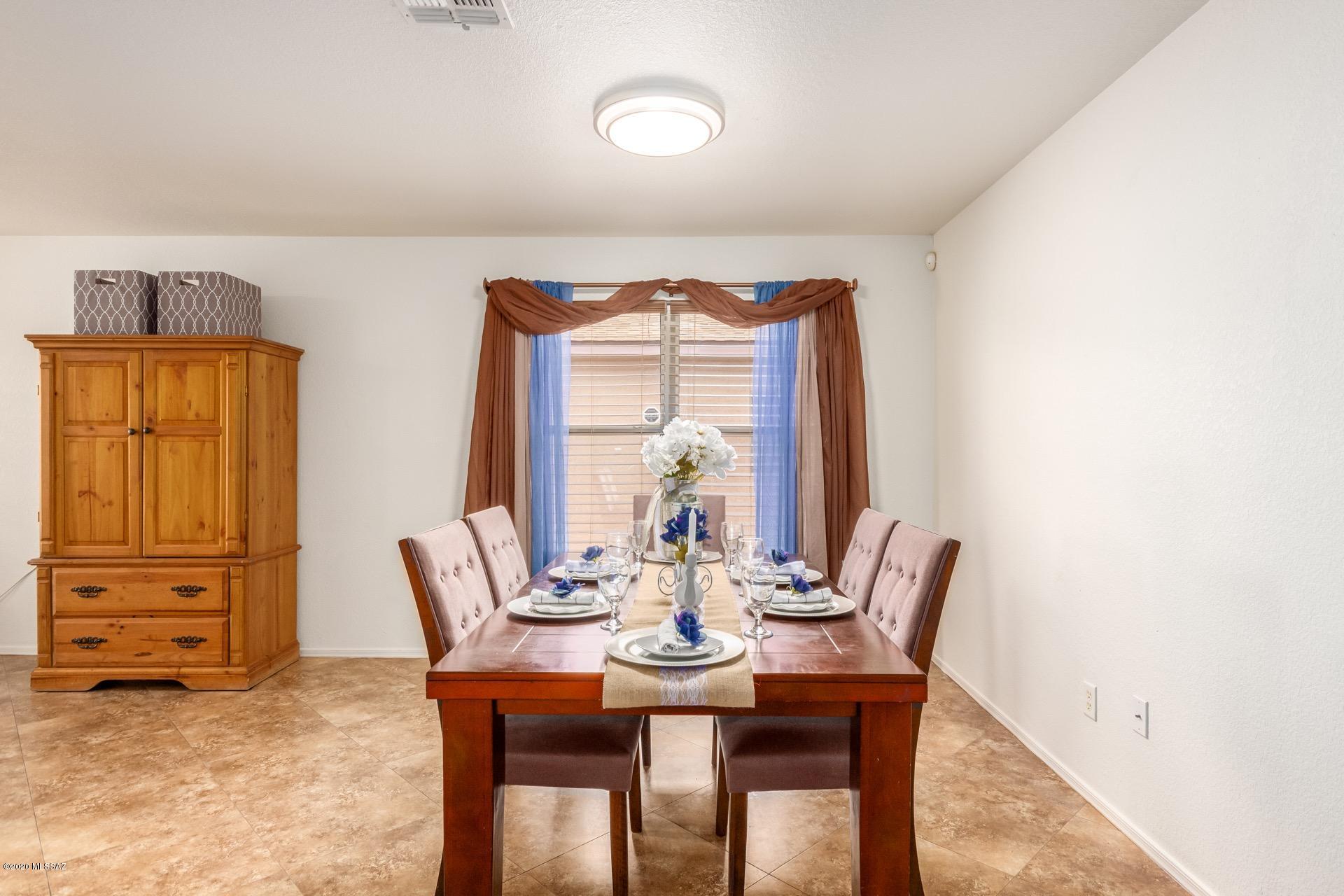 Oakview at Midvale Park (75-242) - Residential