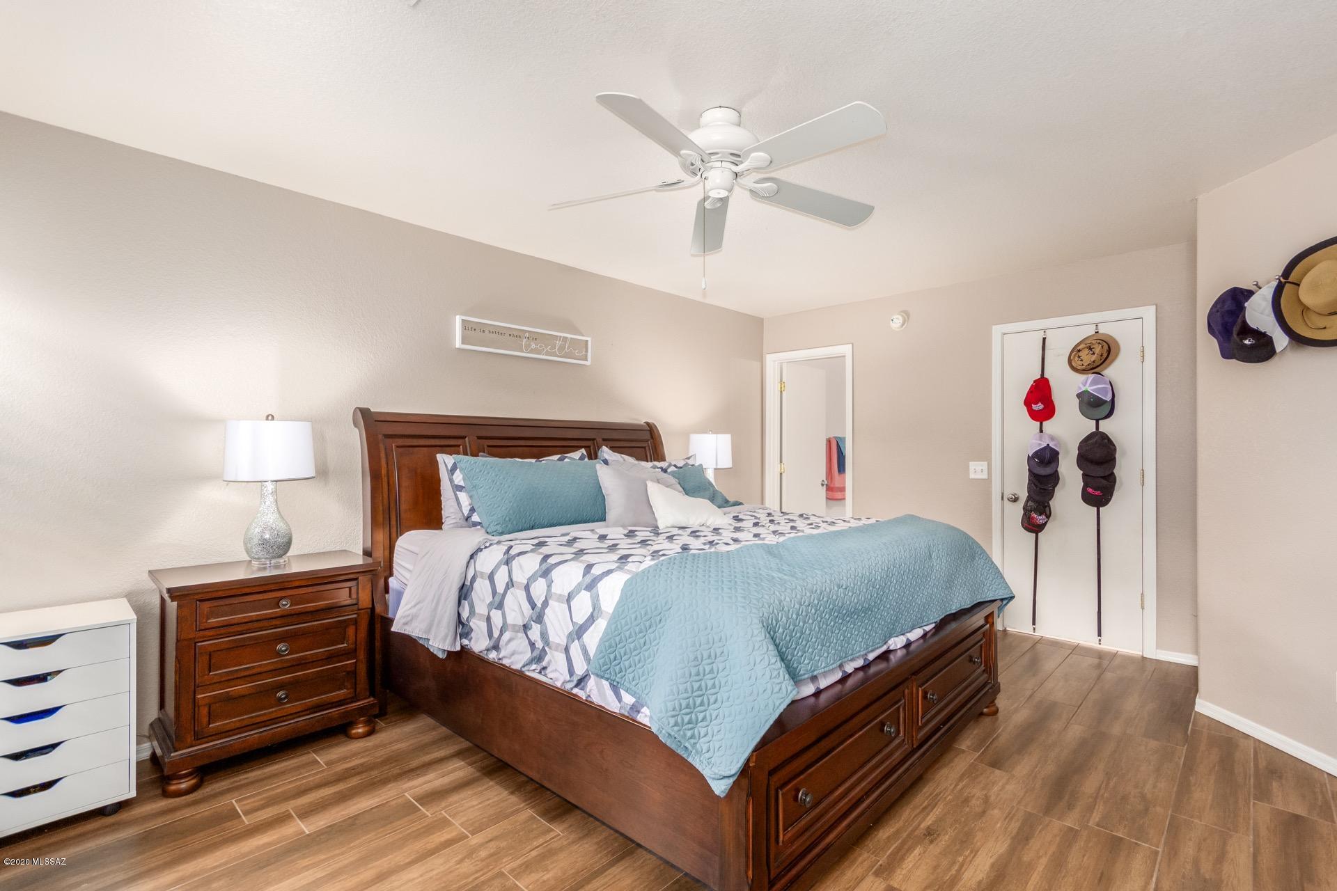 Oakview at Midvale Park (75-242) - Residential