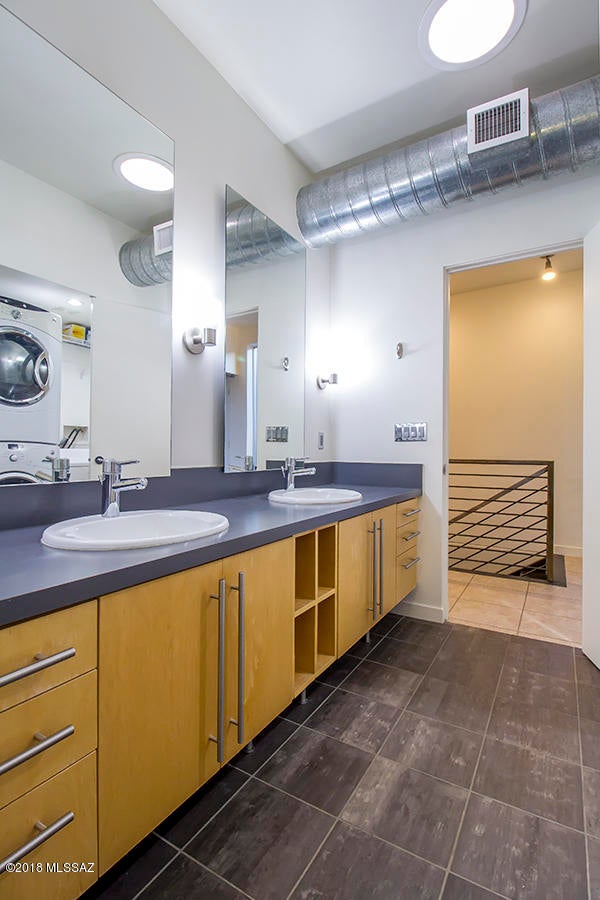 Indigo Modern - Residential Lease