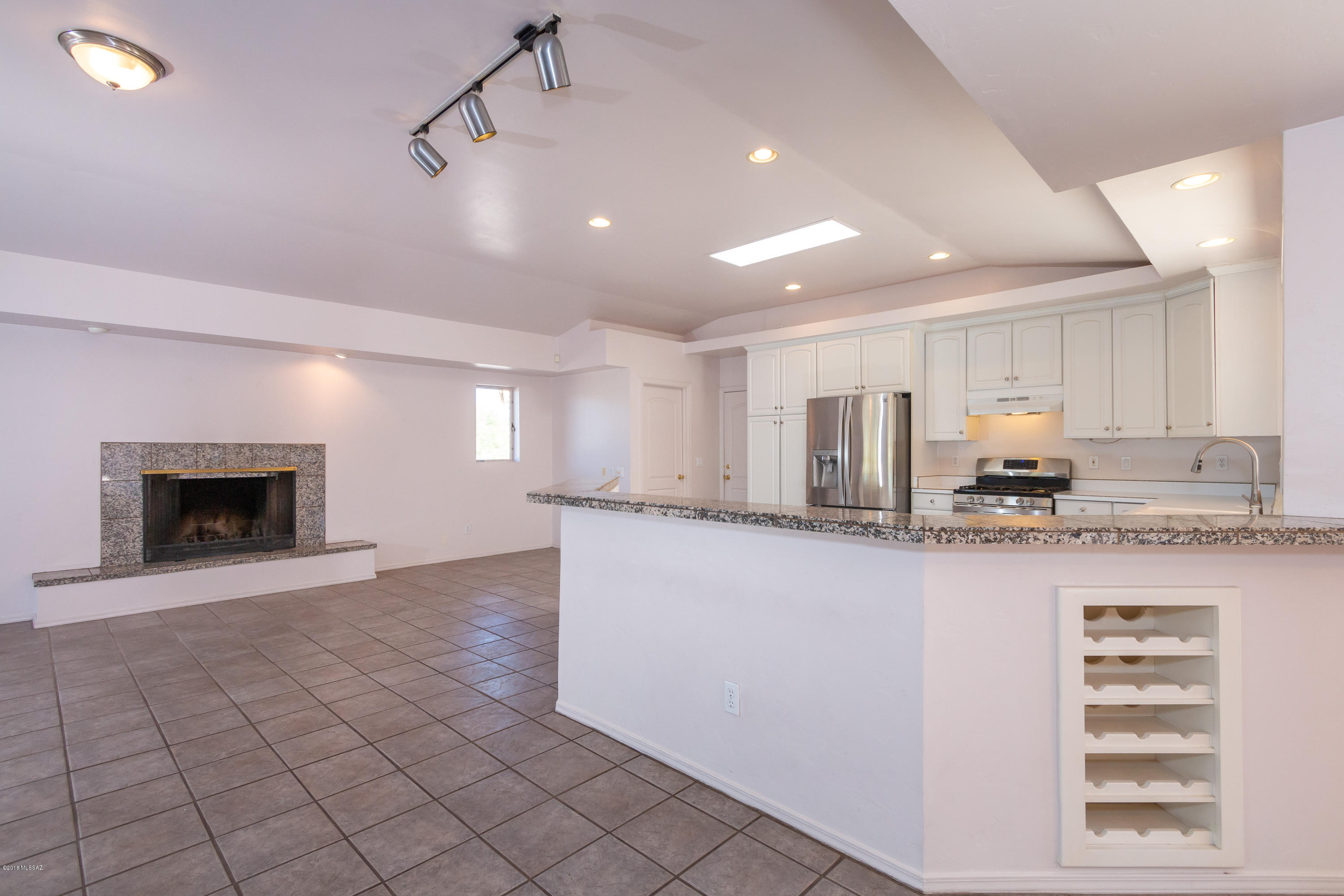 Los Arboles (1-20) - Residential