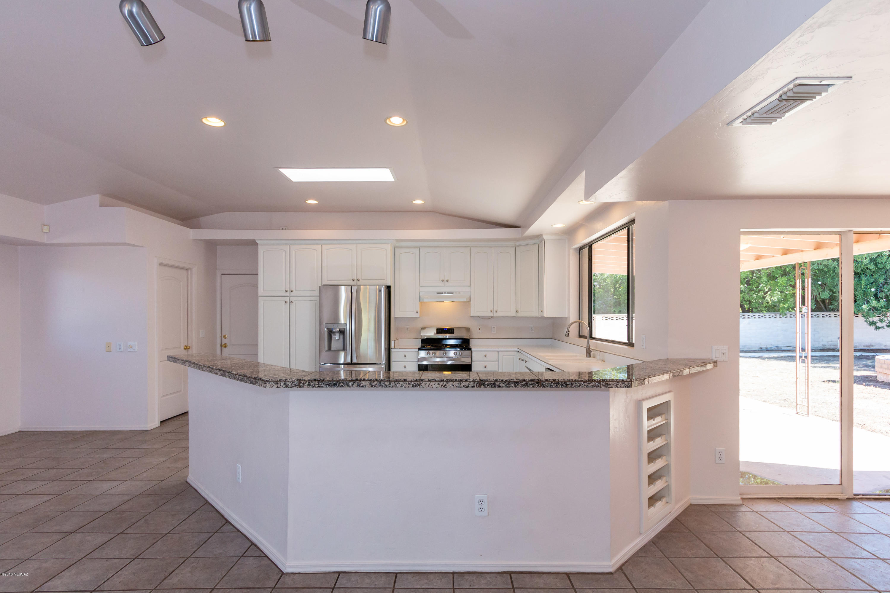 Los Arboles (1-20) - Residential
