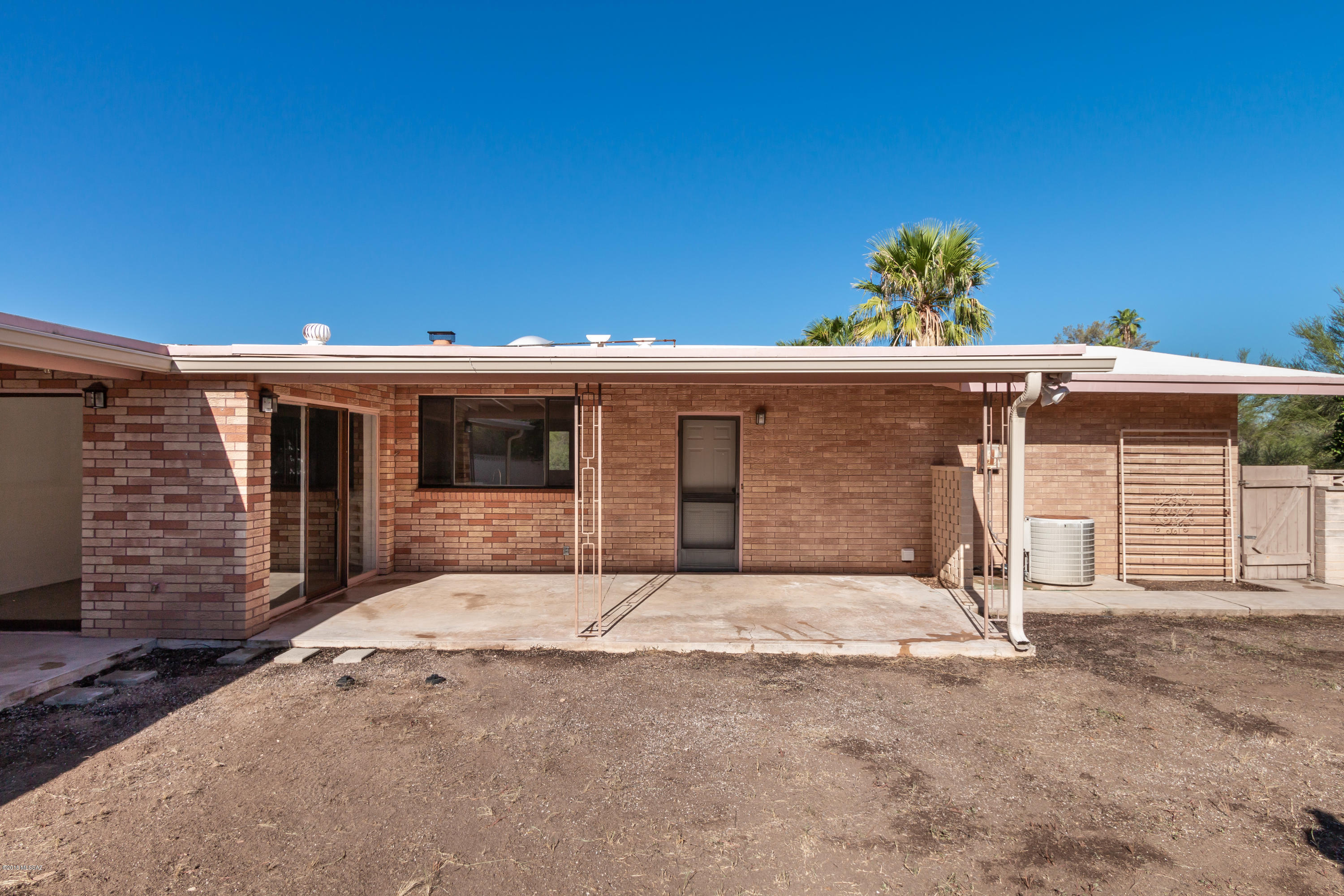Los Arboles (1-20) - Residential