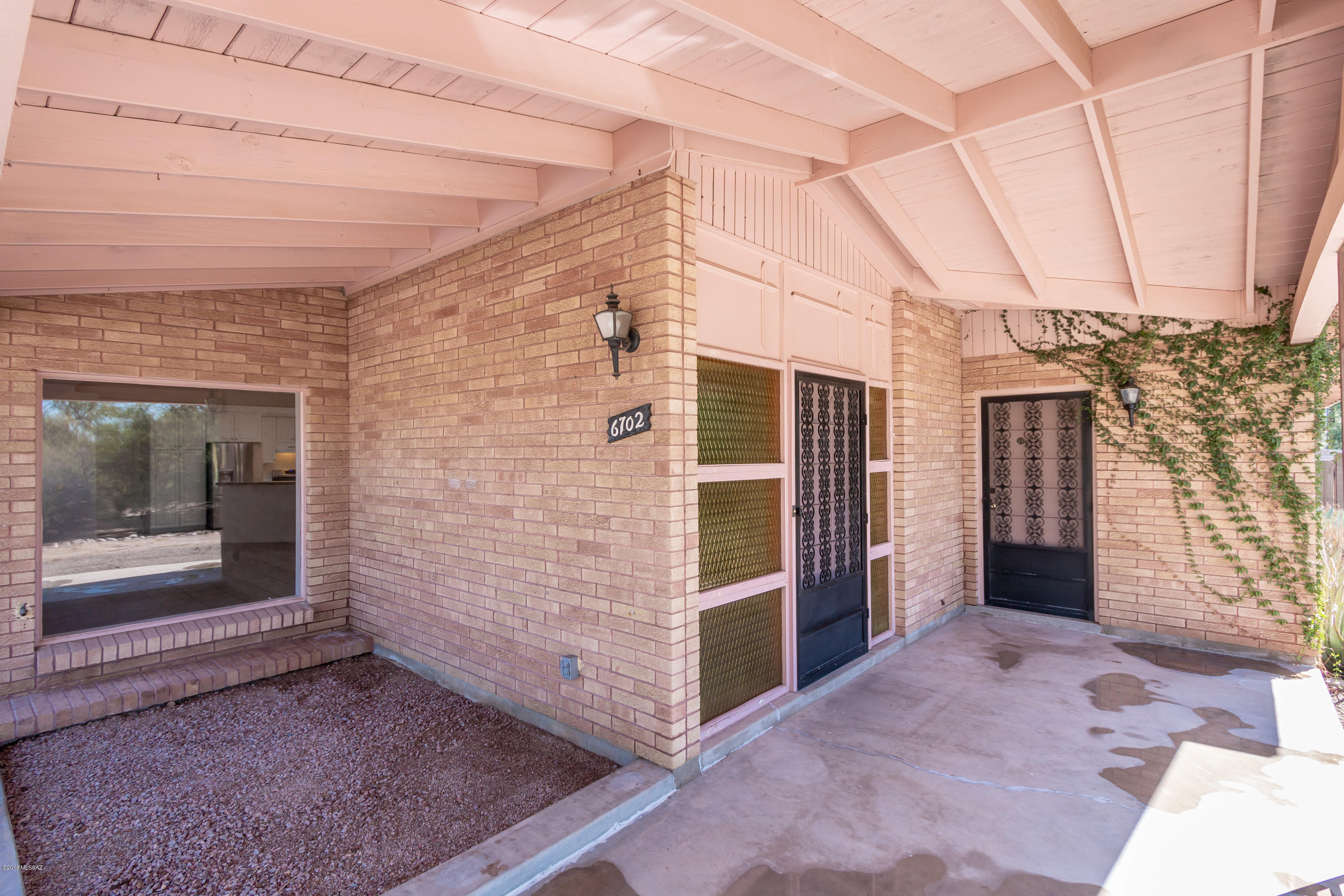 Los Arboles (1-20) - Residential