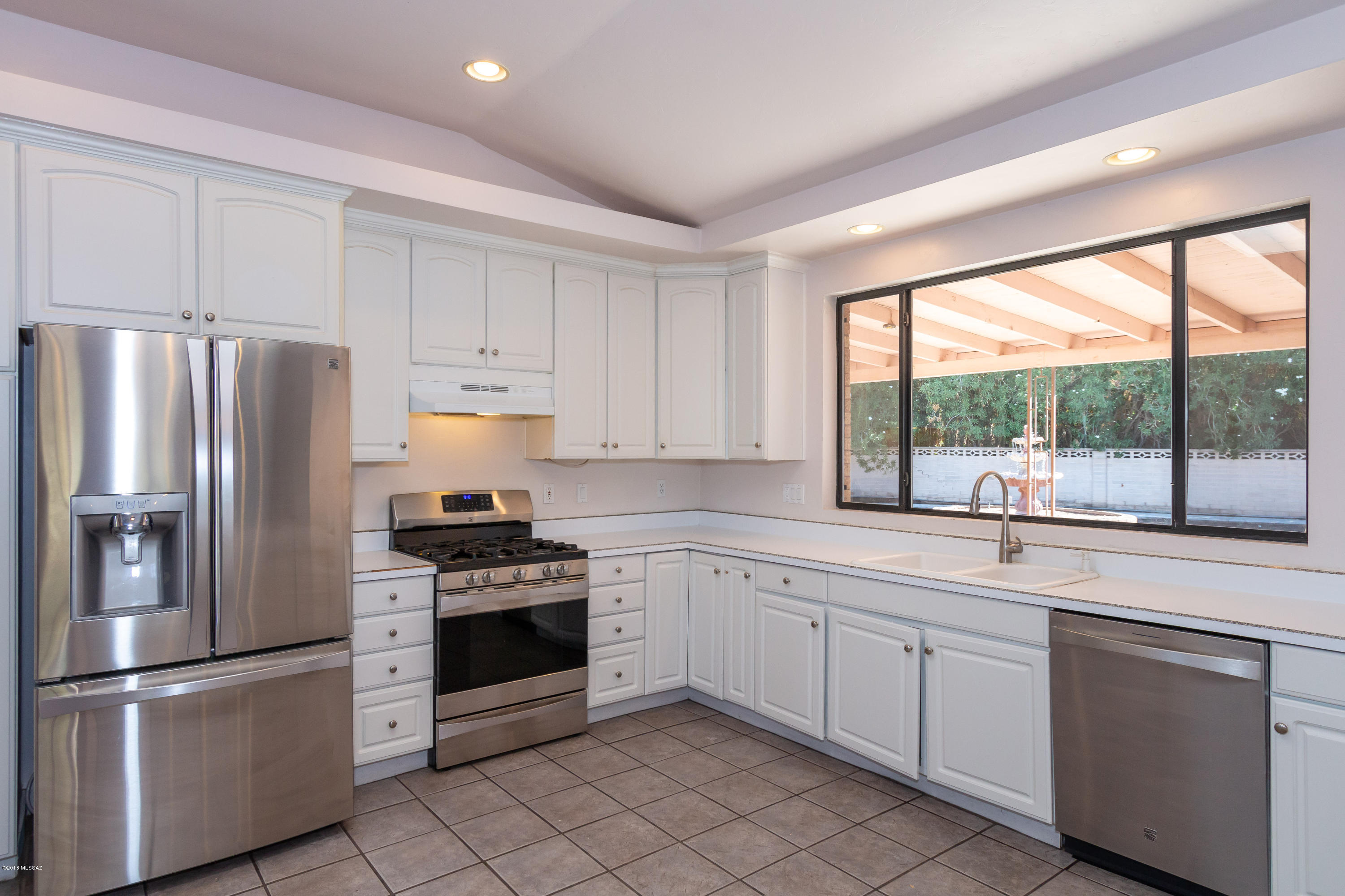 Los Arboles (1-20) - Residential