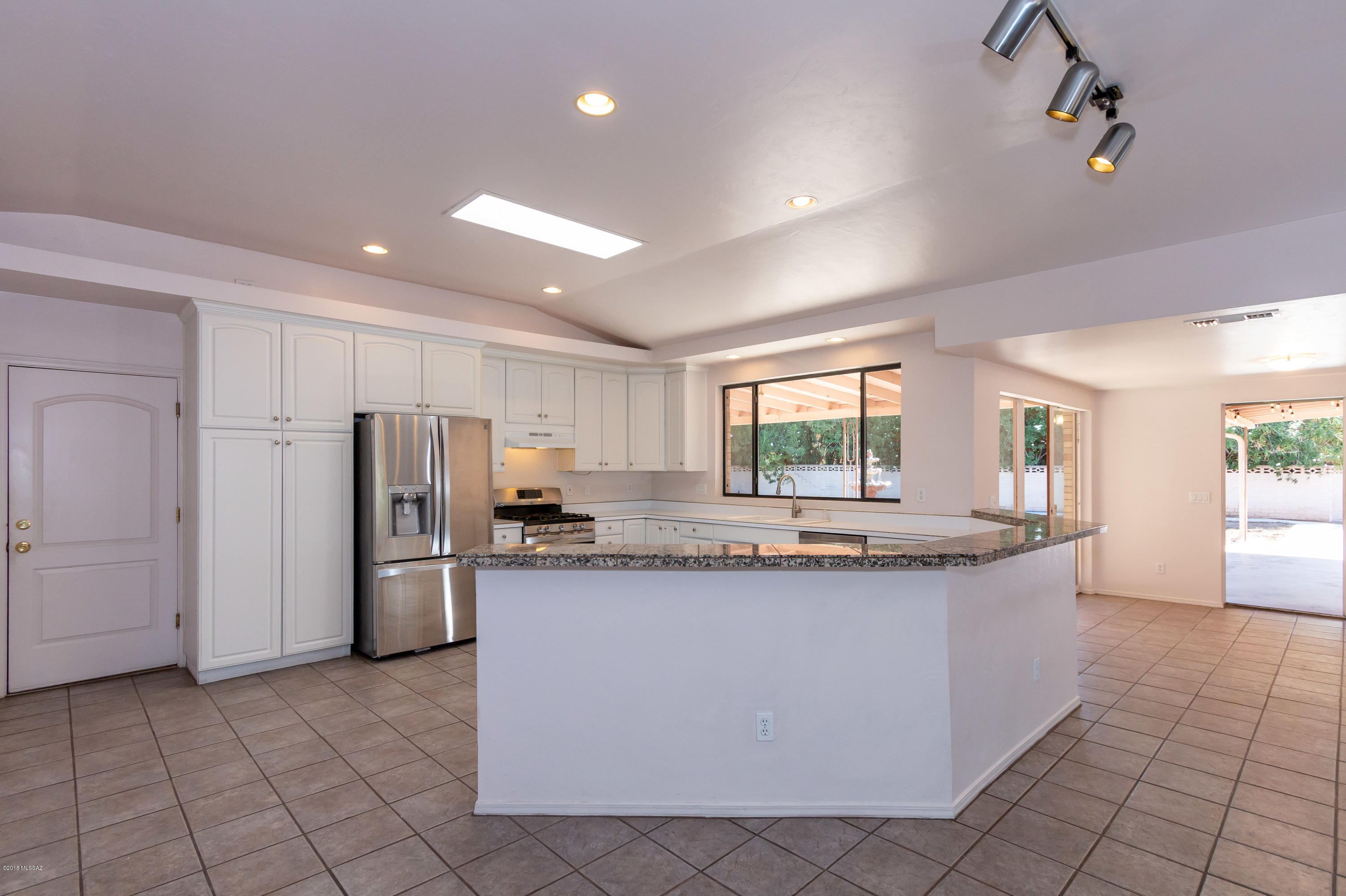 Los Arboles (1-20) - Residential