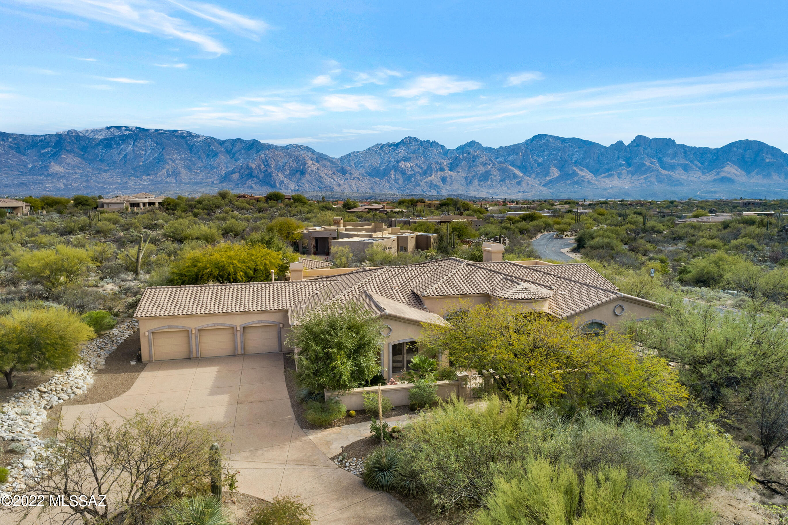 Honey Bee Ridge(The Estates At) - Residential