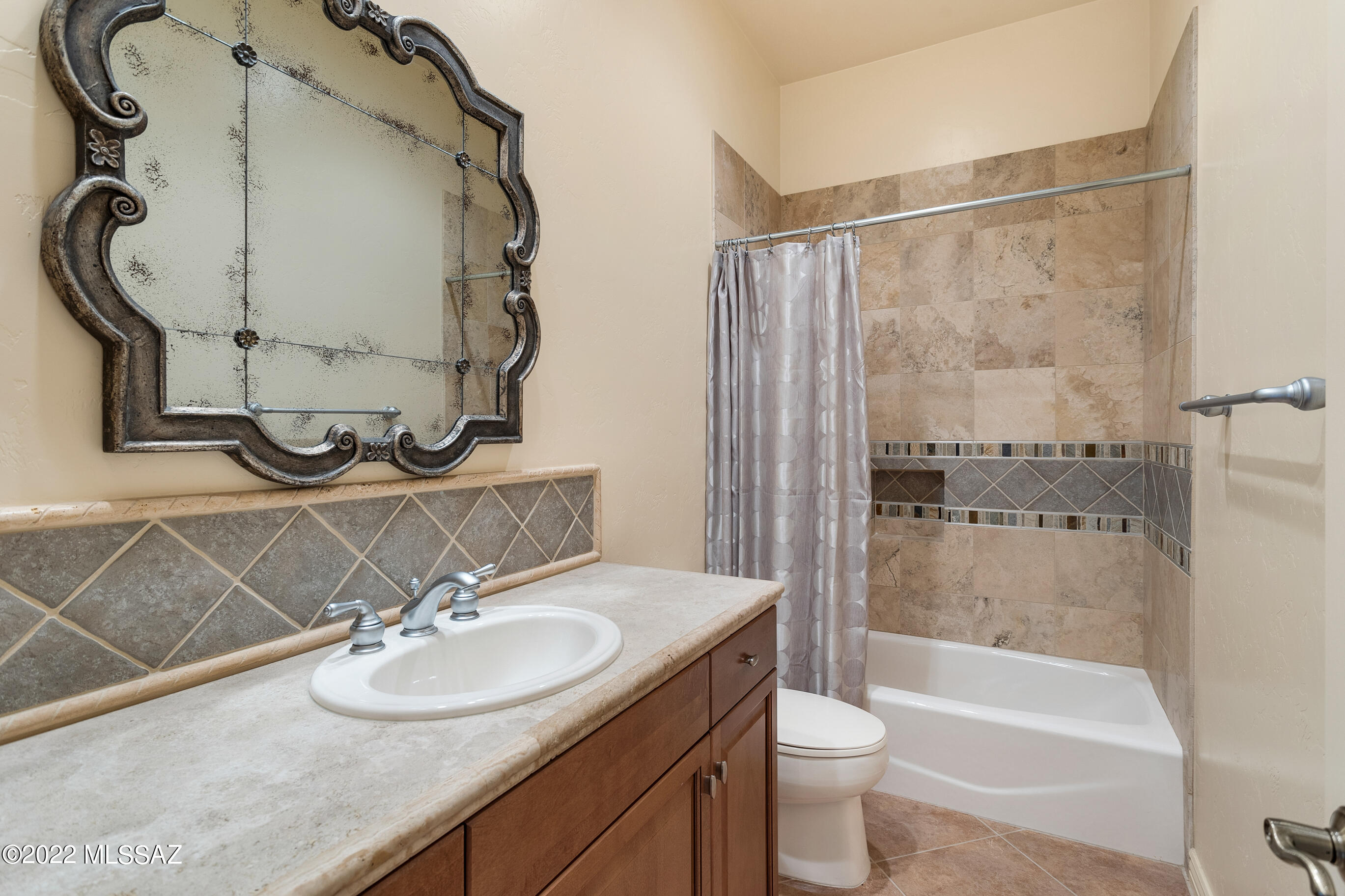 Honey Bee Ridge(The Estates At) - Residential