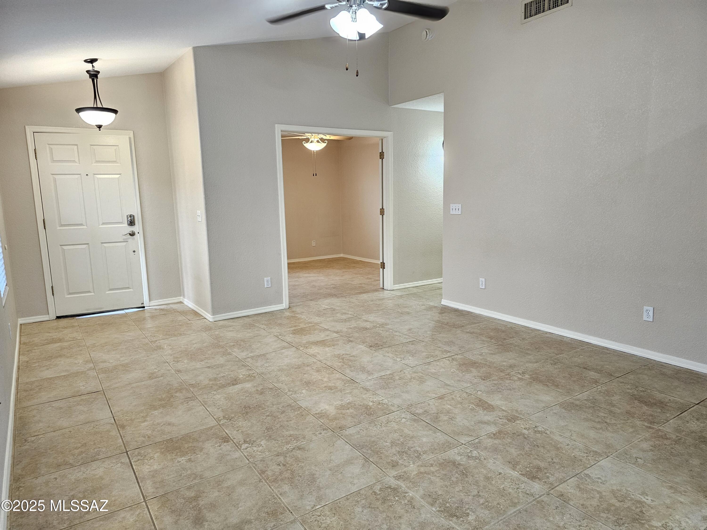 La Cholla Ridge (1-77) - Residential Lease