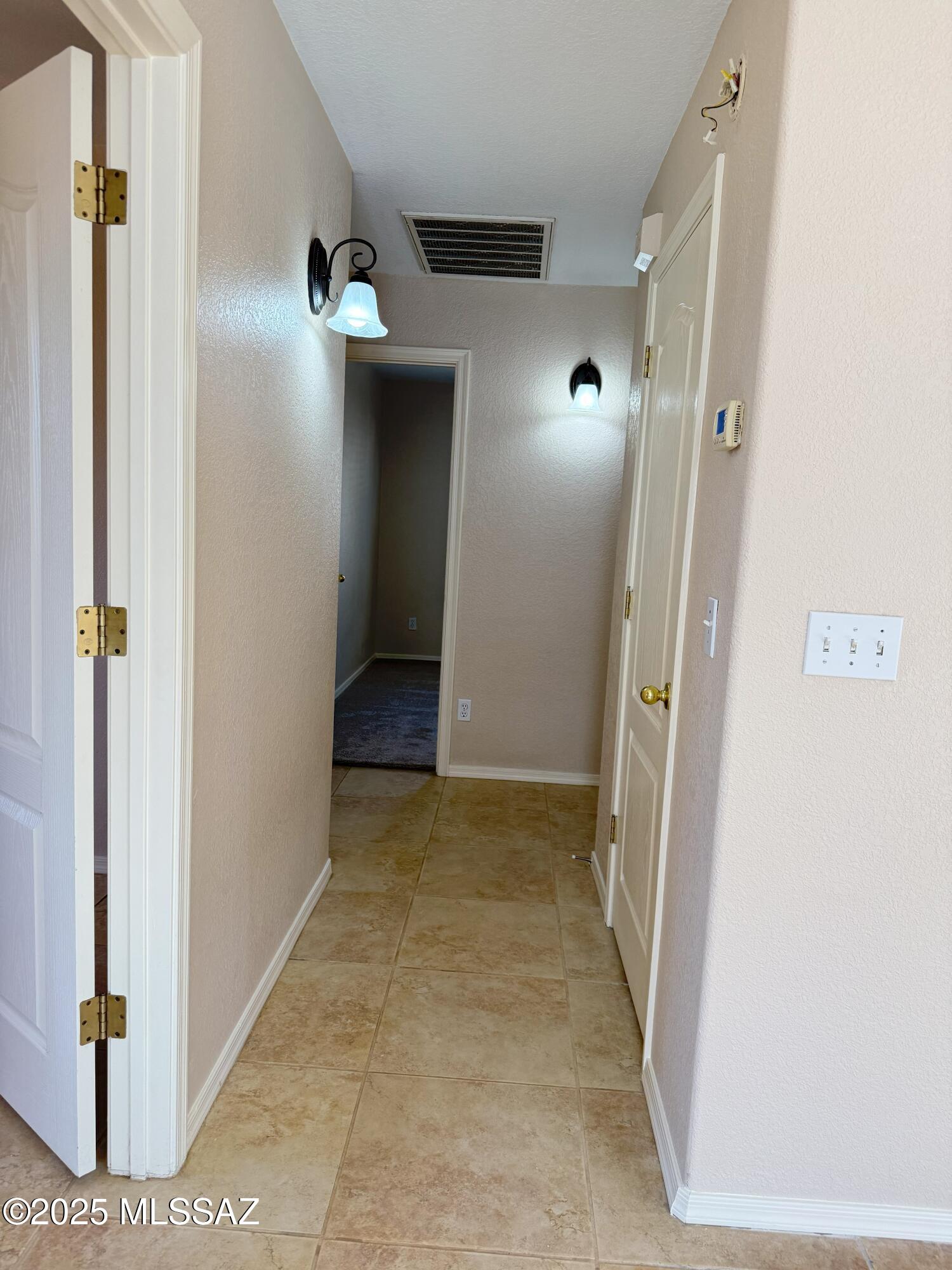 La Cholla Ridge (1-77) - Residential Lease