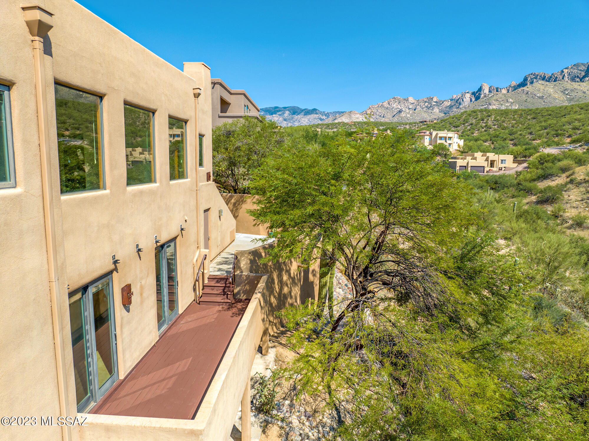 La Reserve (1-24) - Residential