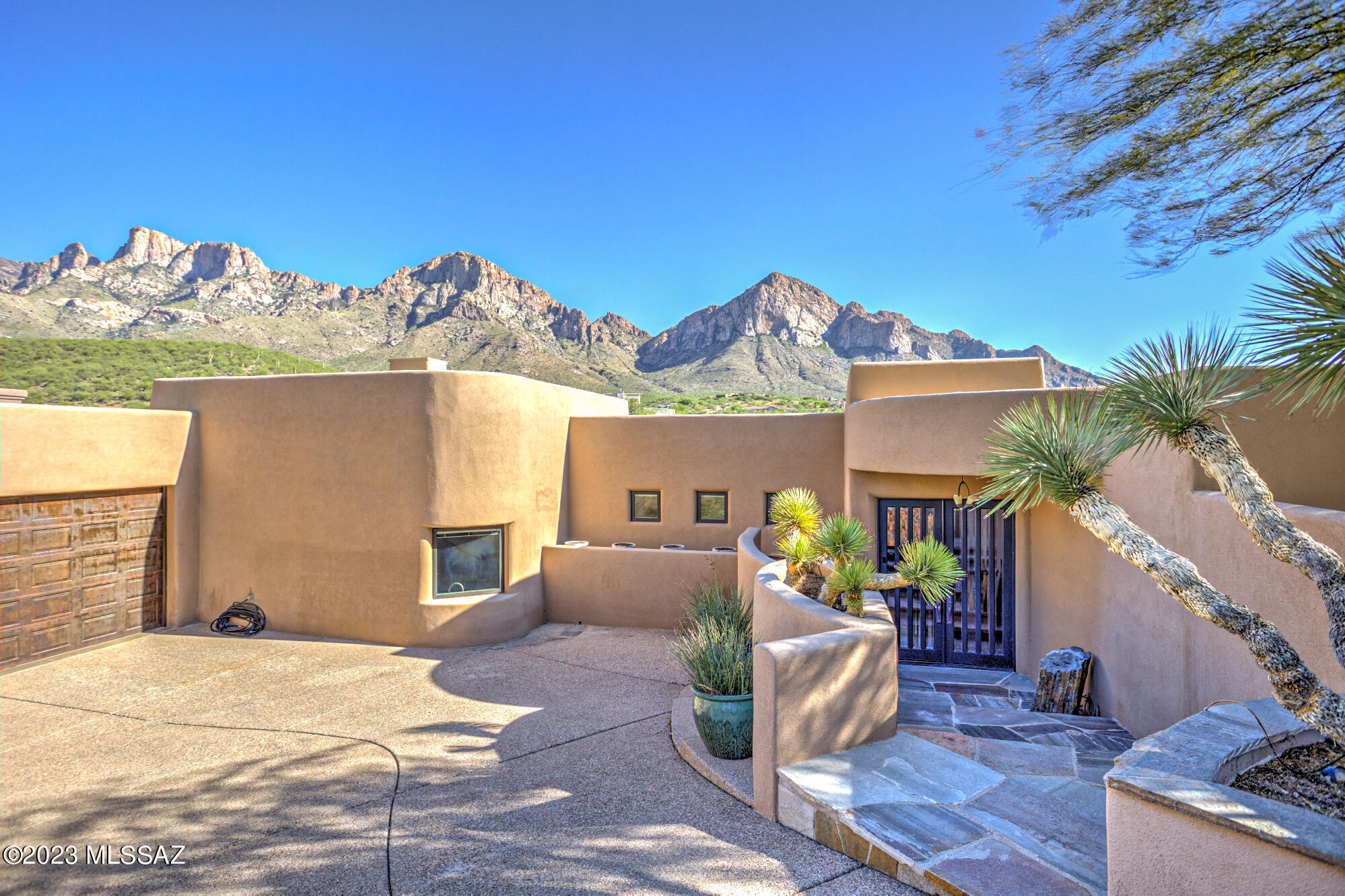La Reserve (1-24) - Residential