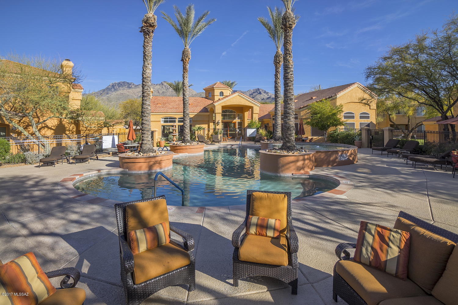 Pinnacle Canyon Condominium - Residential