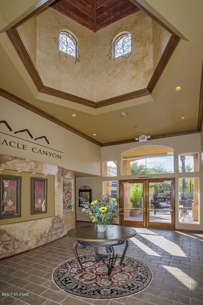 Pinnacle Canyon Condominium - Residential