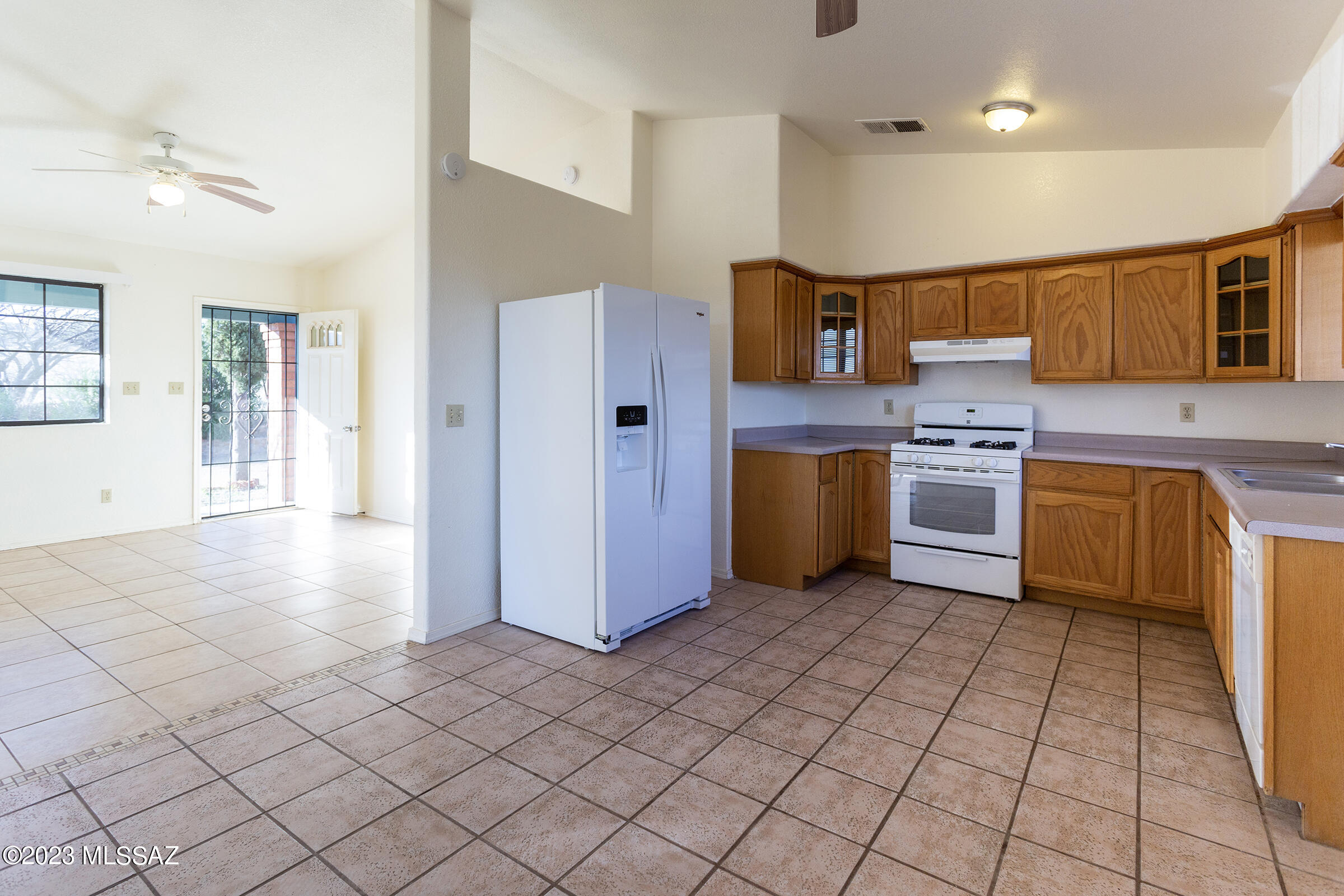 Rio Rico Ranchettes 18 - Residential Lease