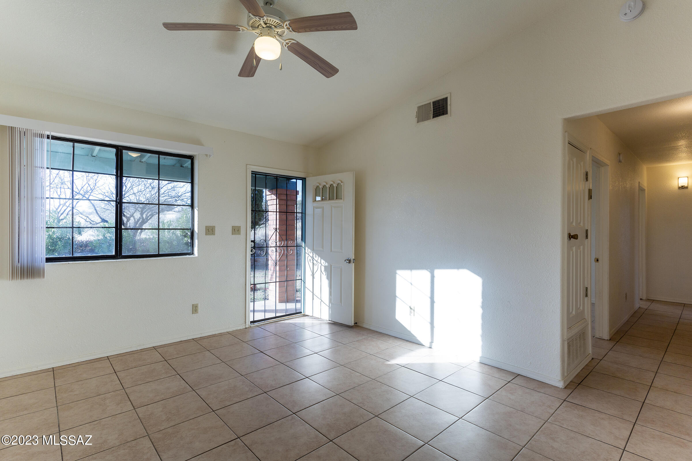Rio Rico Ranchettes 18 - Residential Lease
