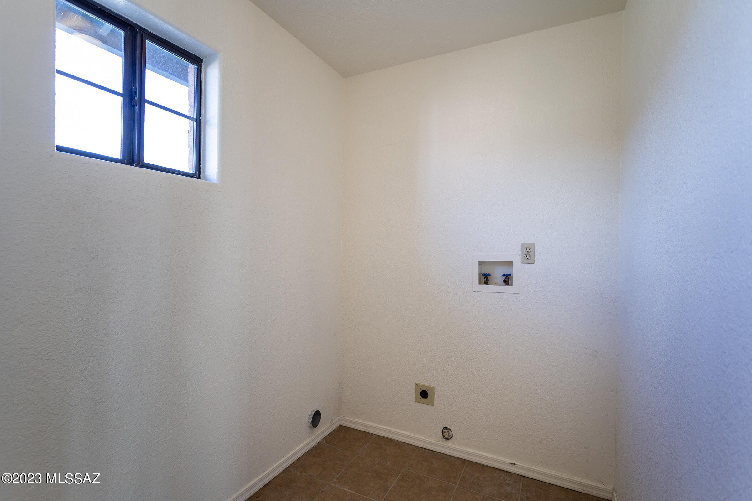 Rio Rico Ranchettes 18 - Residential Lease