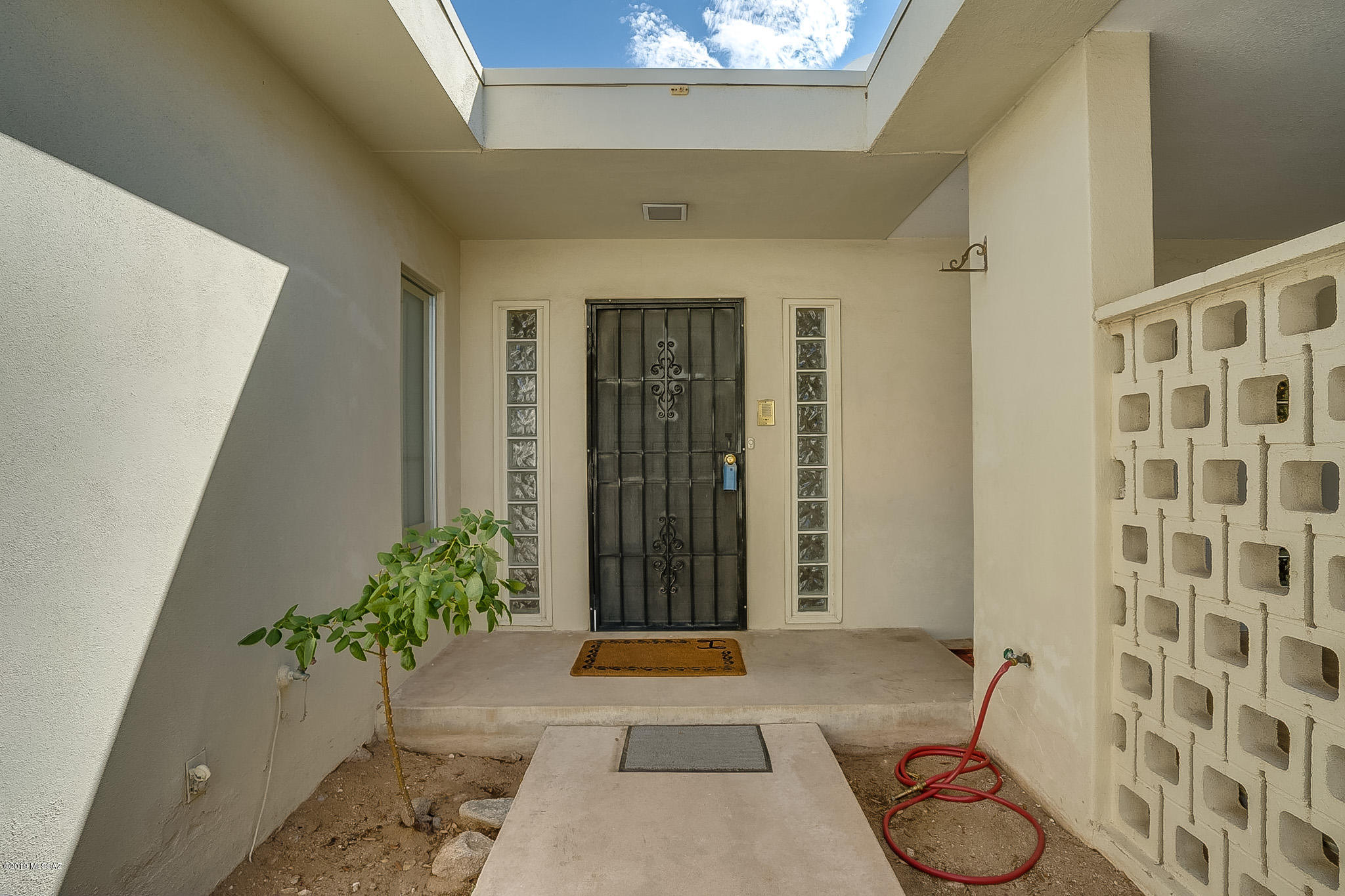 Casa Blanca (1) - Residential