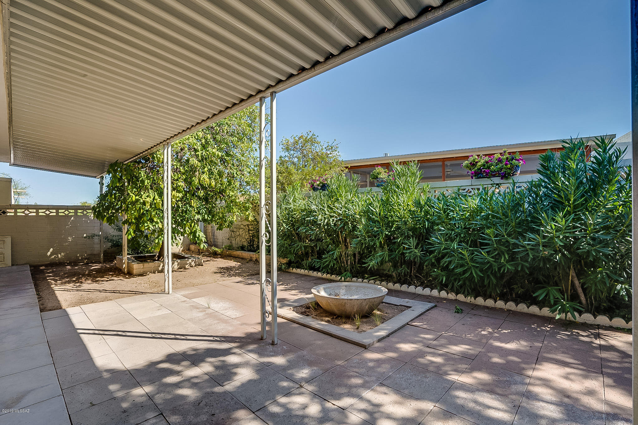 Casa Blanca (1) - Residential
