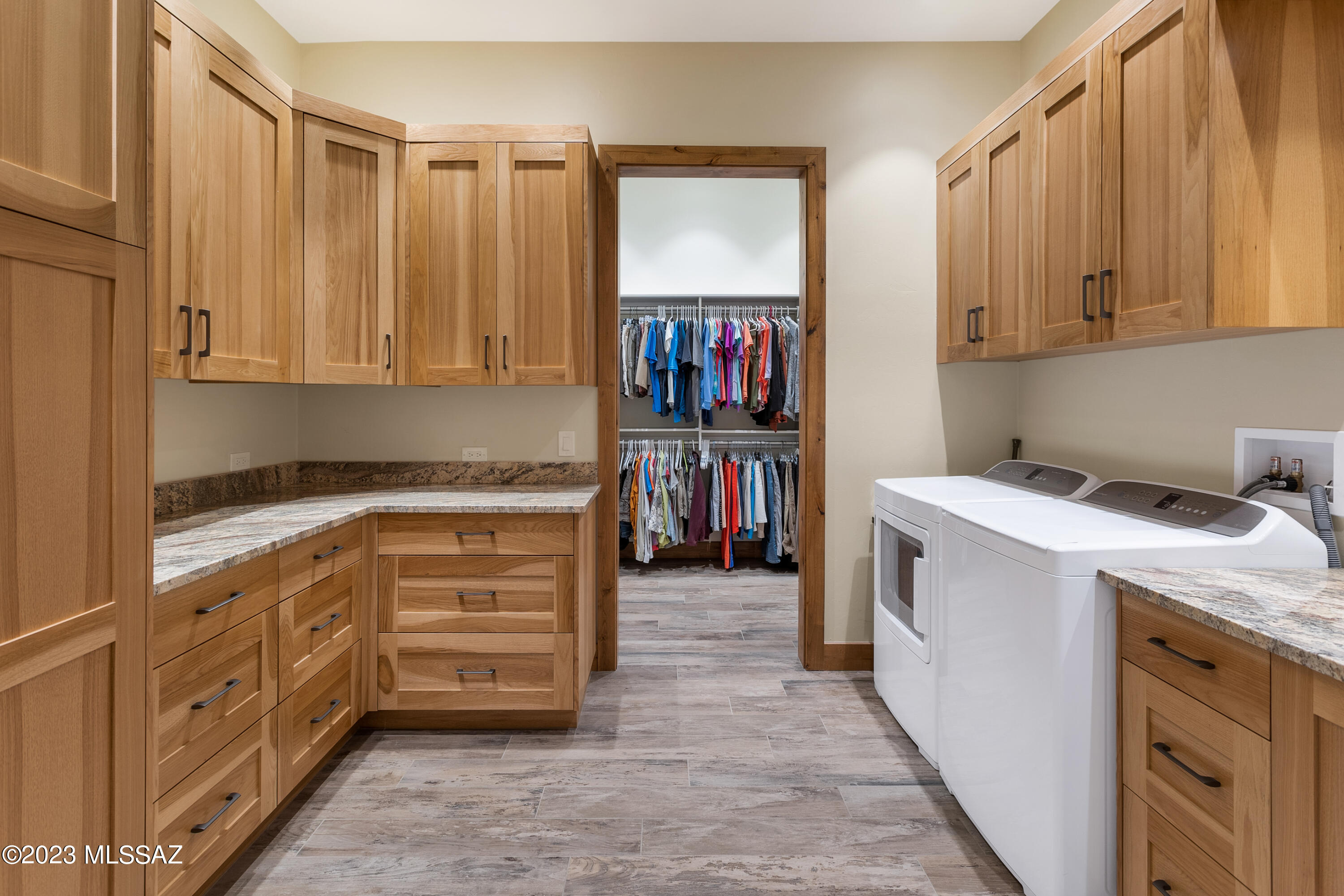 The Enclave At Stone Canyon V - Residential