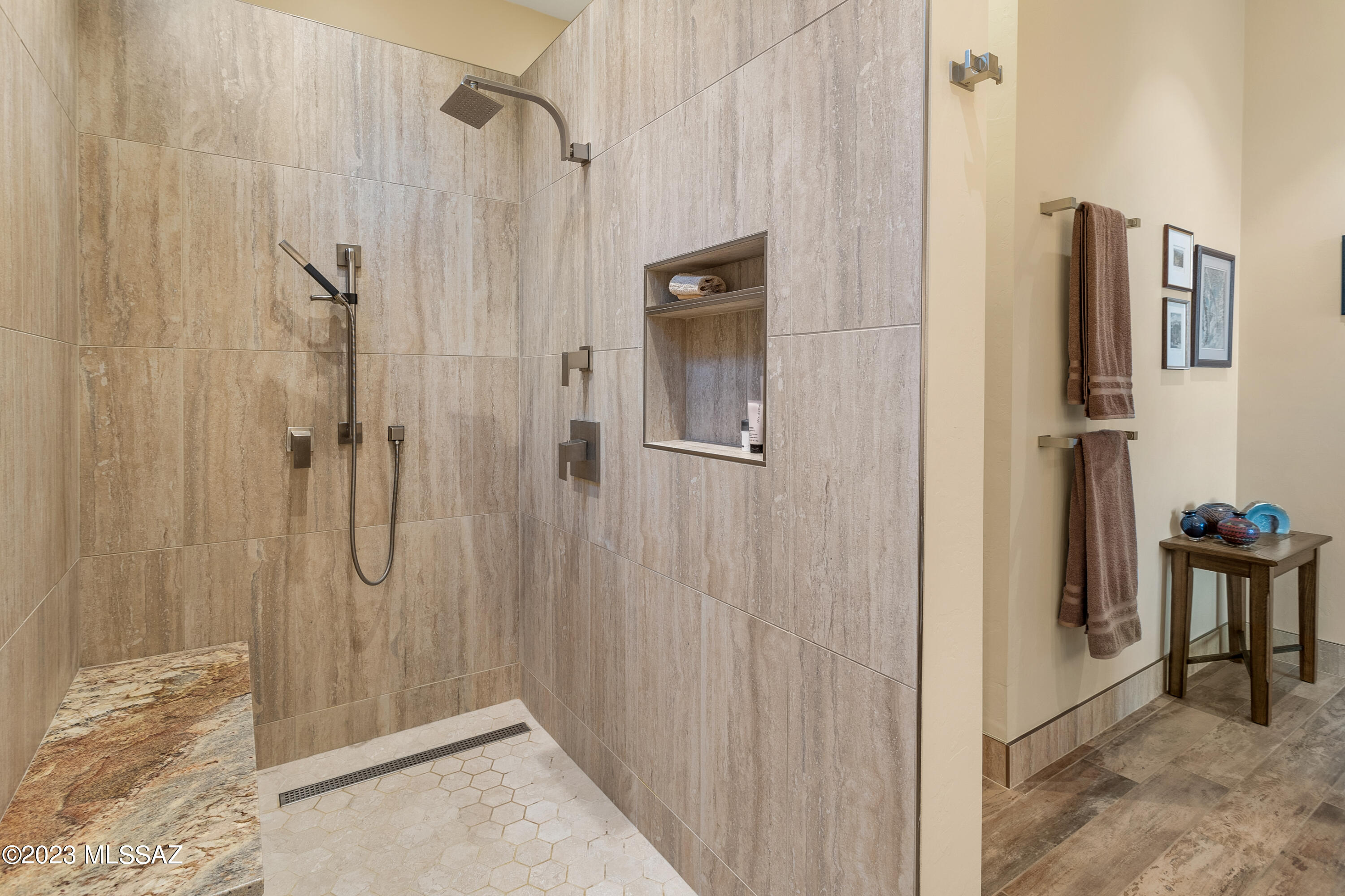 The Enclave At Stone Canyon V - Residential
