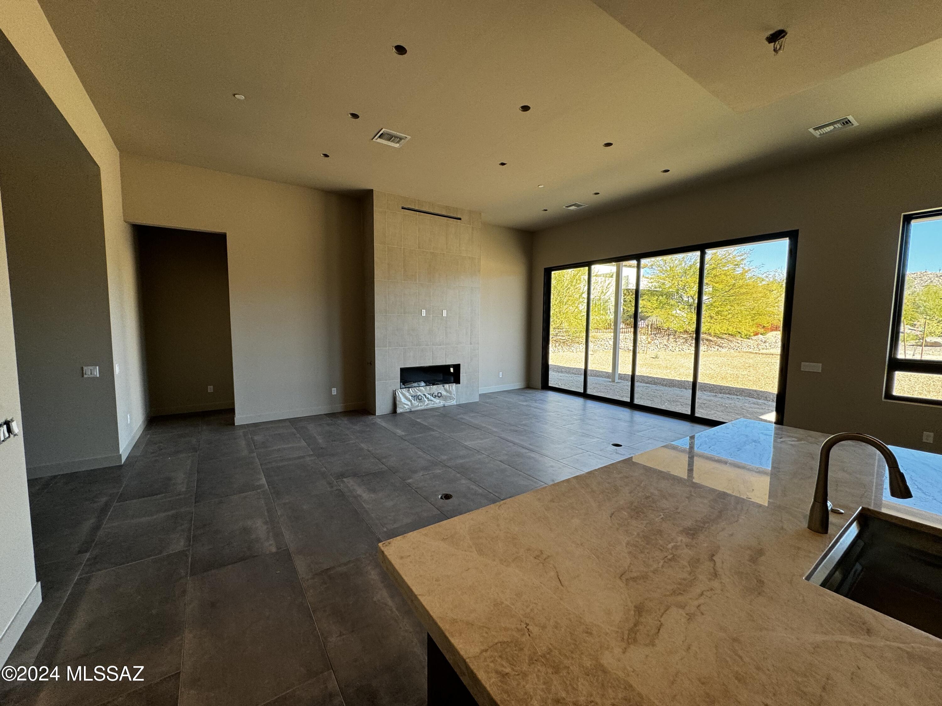 The Enclave At Stone Canyon V - Residential