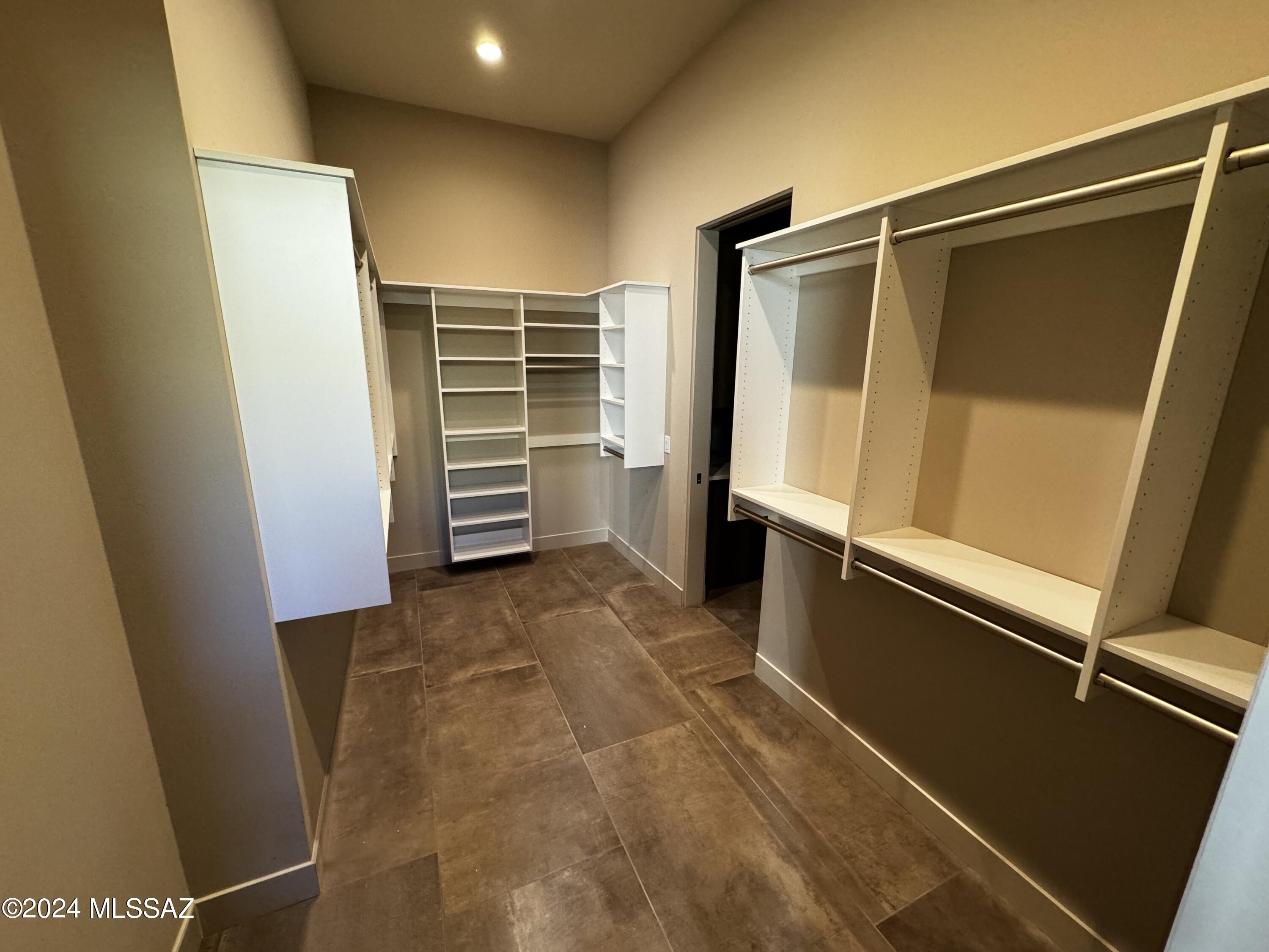 The Enclave At Stone Canyon V - Residential
