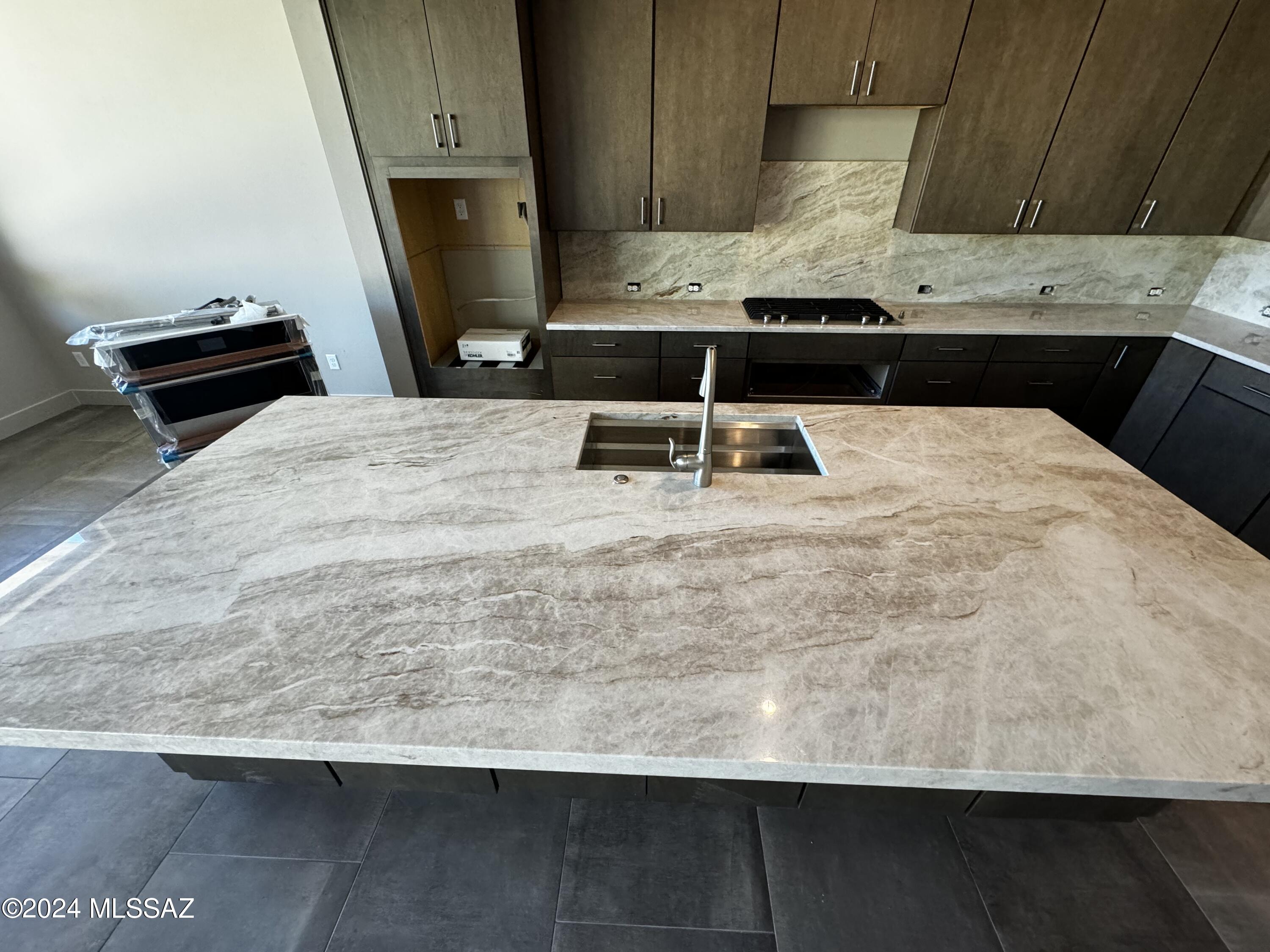 The Enclave At Stone Canyon V - Residential