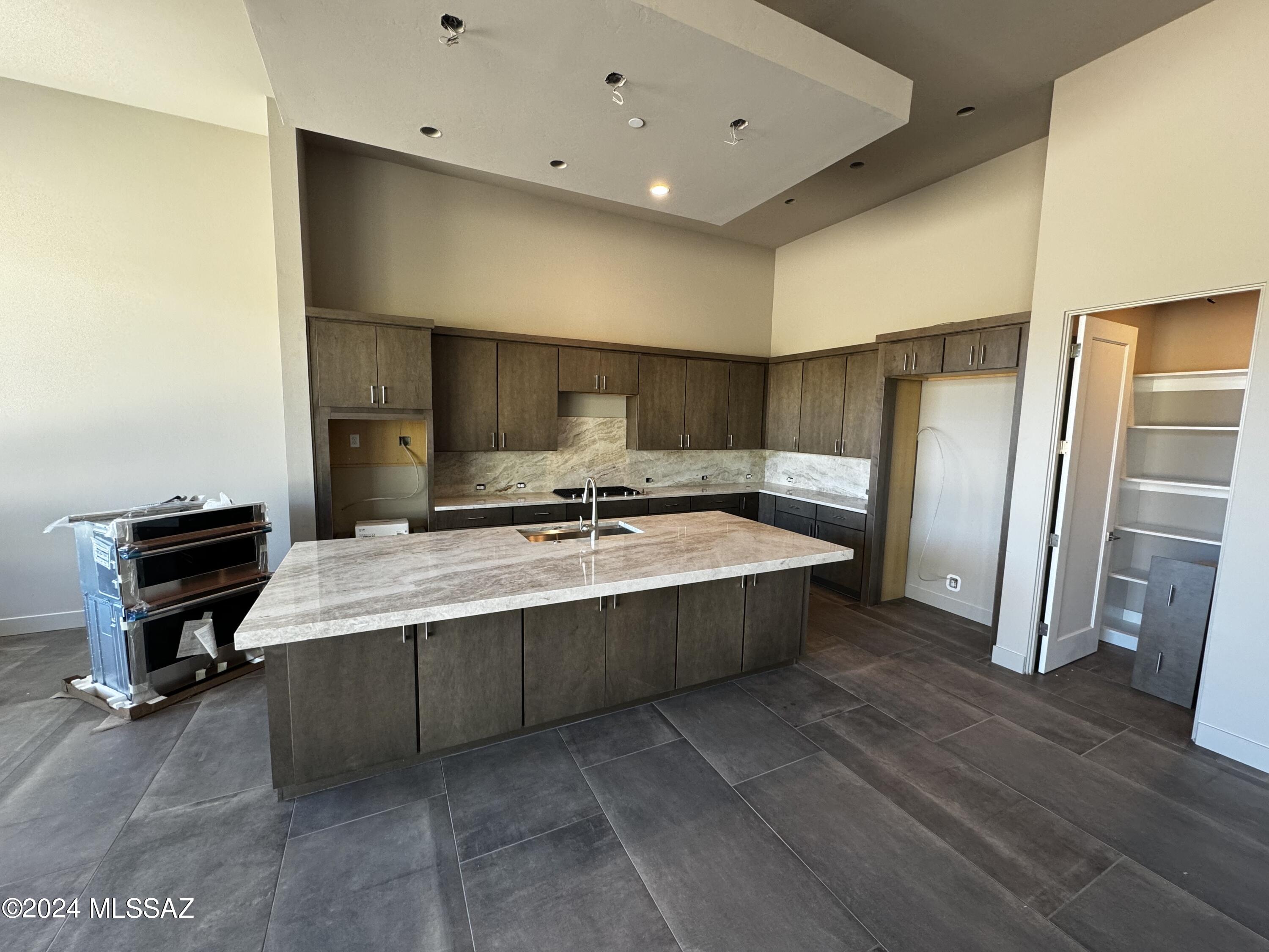 The Enclave At Stone Canyon V - Residential