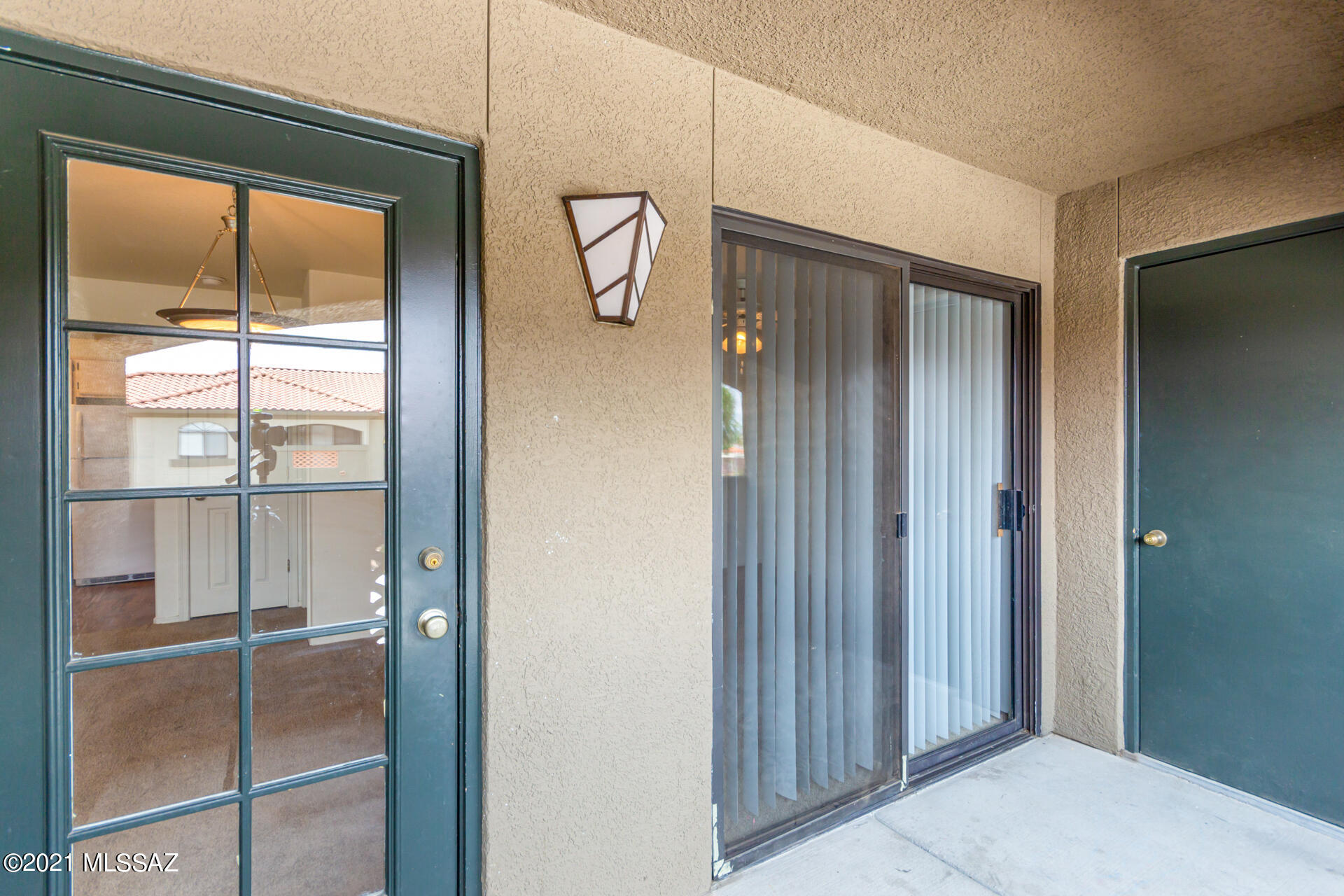 Veranda at Ventana Condominiums - Residential