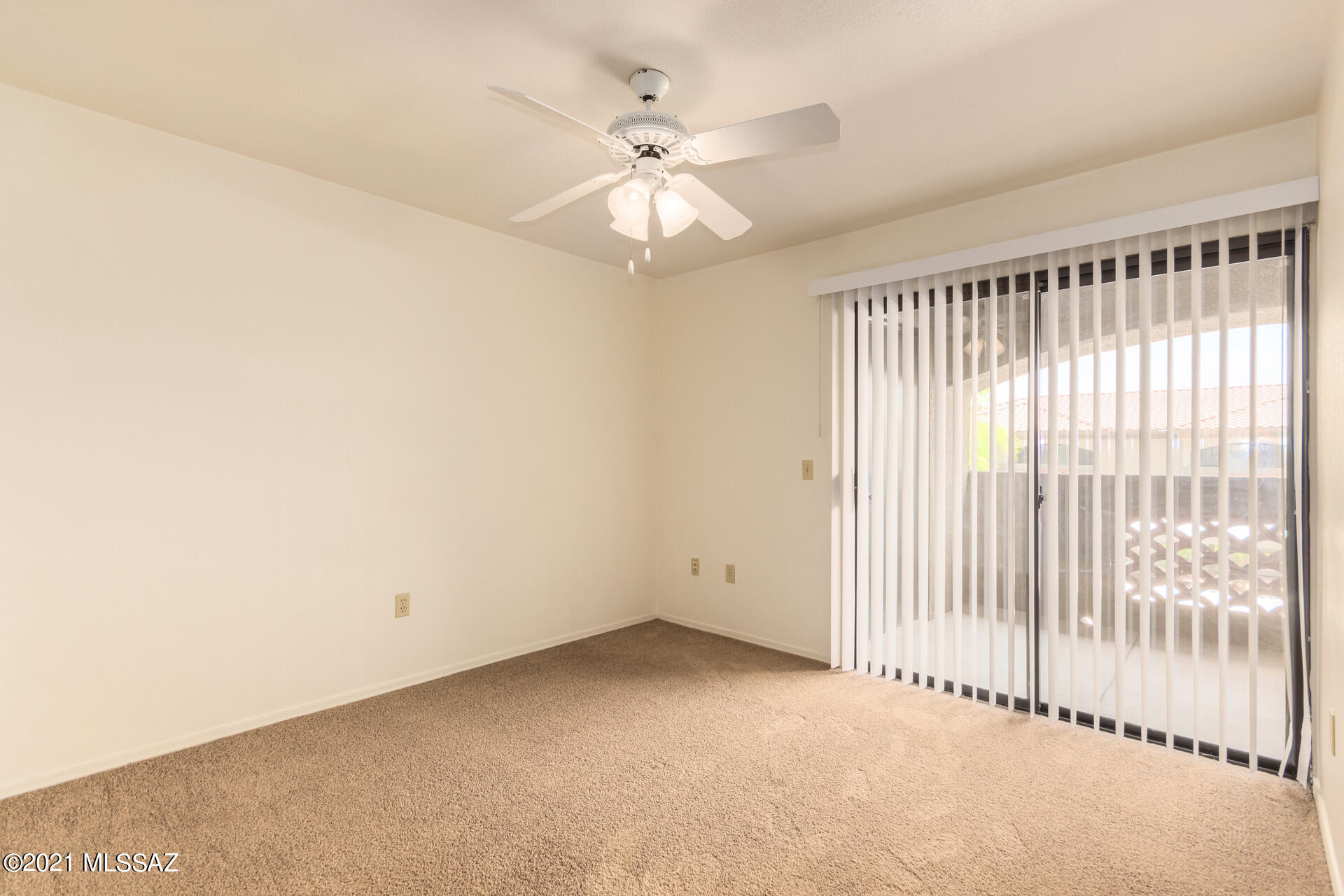 Veranda at Ventana Condominiums - Residential