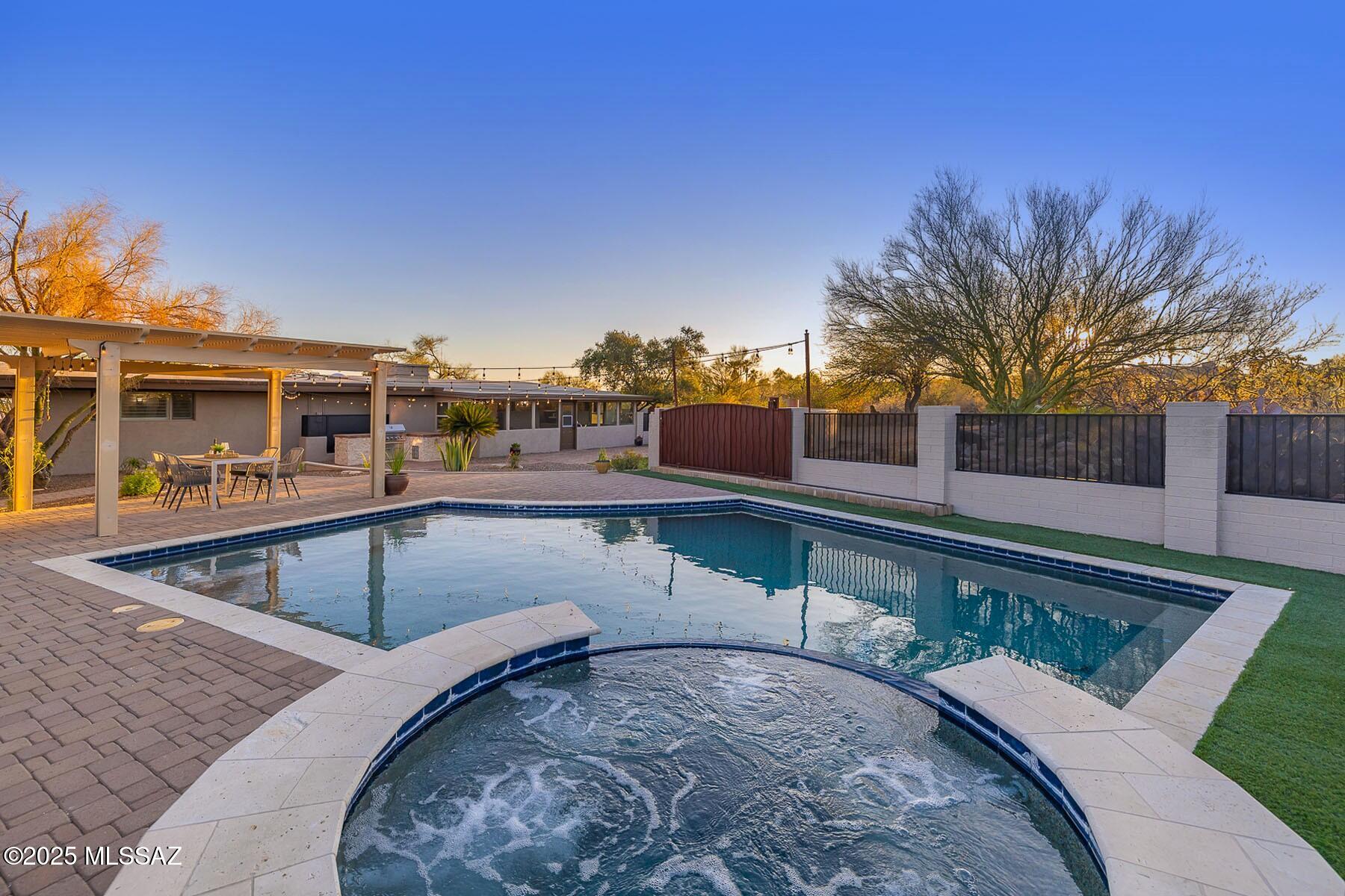 Flecha Caida Ranch Estates #6 - Residential