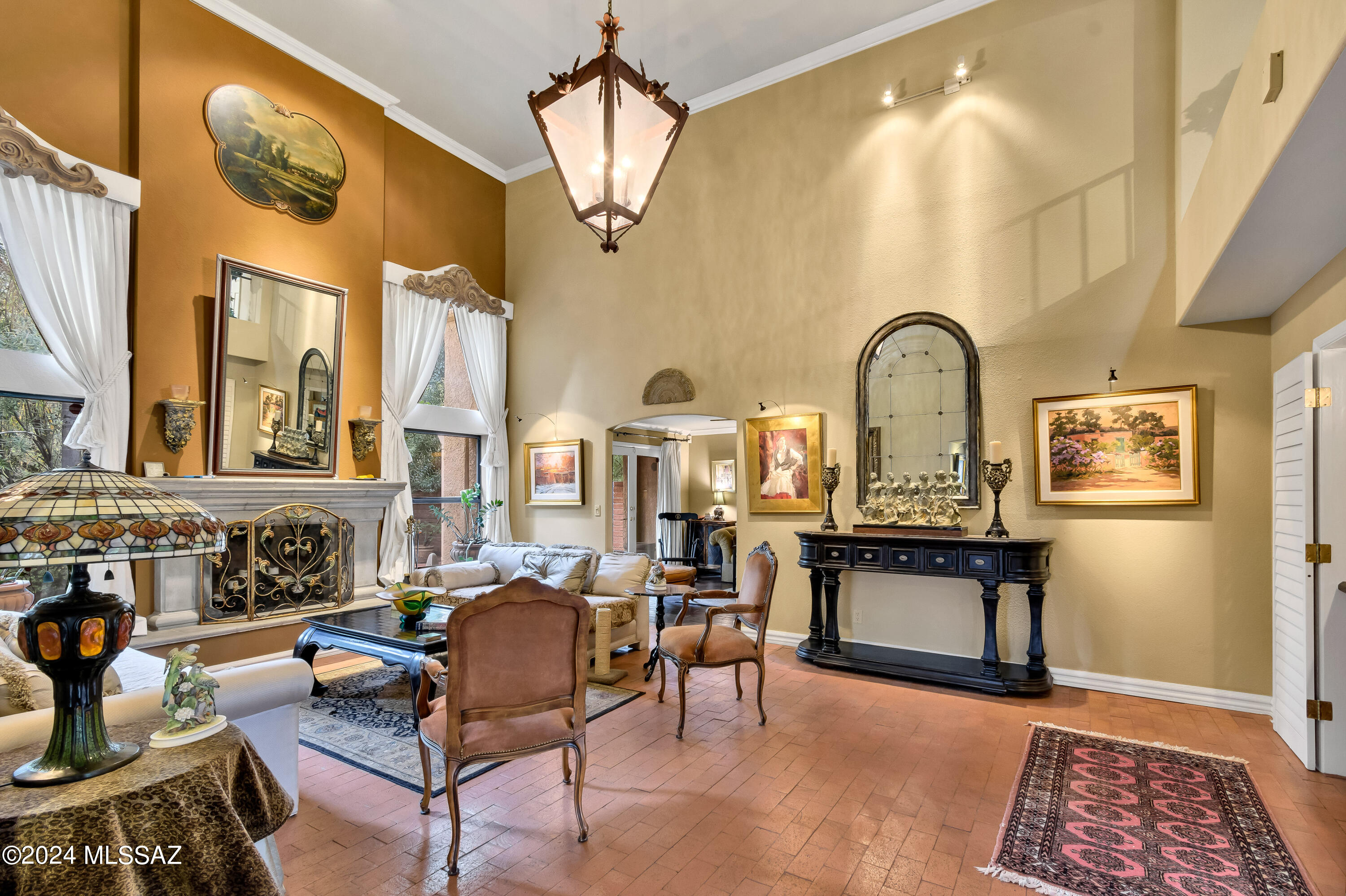 Riverbend - Sabino Canyon Road  (1-97) - Residential