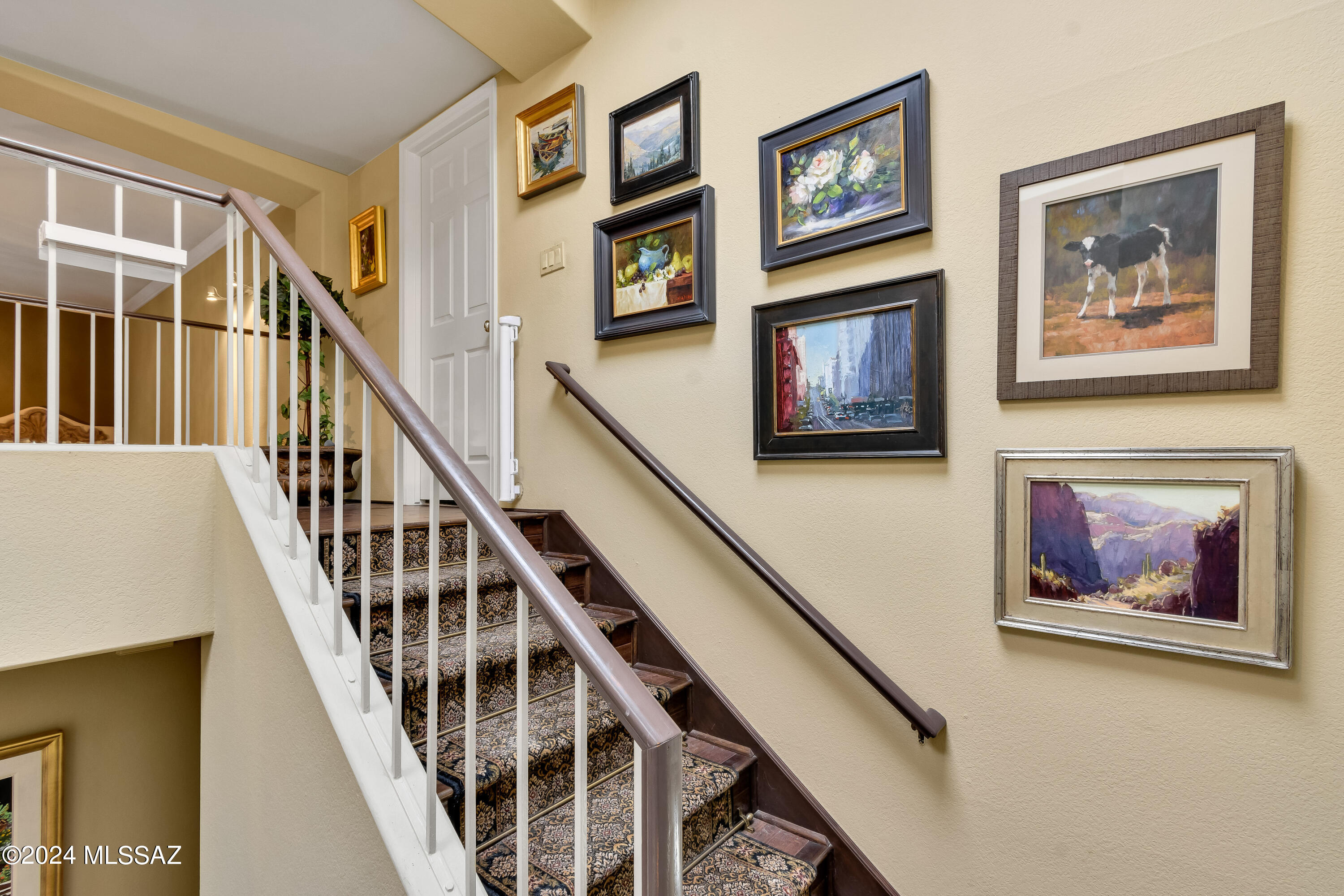 Riverbend - Sabino Canyon Road  (1-97) - Residential